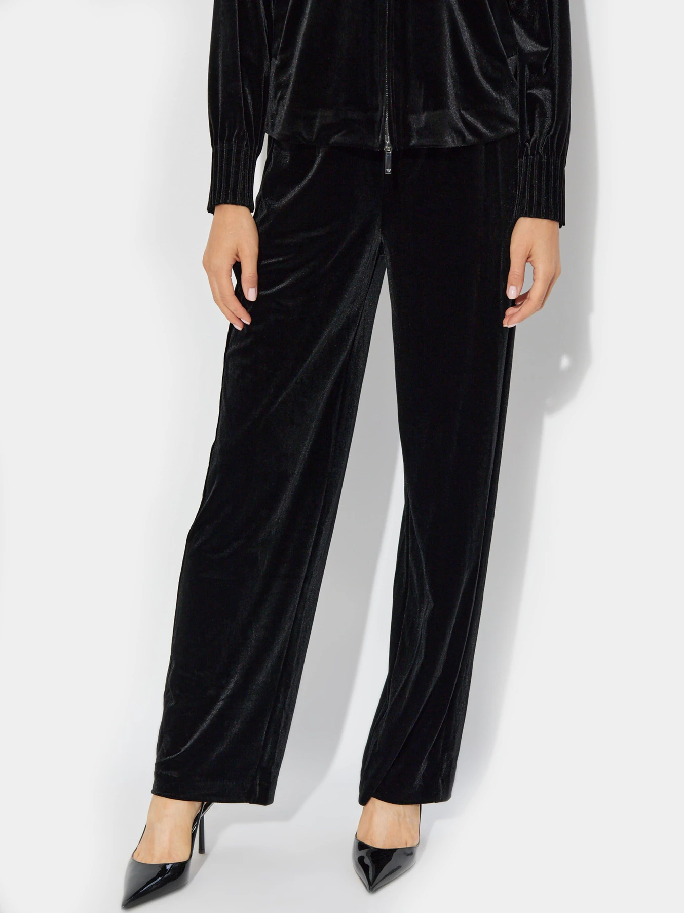 Брюки Emporio Armani модель 6D2P6B-2JVZZ-0999 Брюки Emporio Armani модель 6D2P6B-2JVZZ-0999 Фото