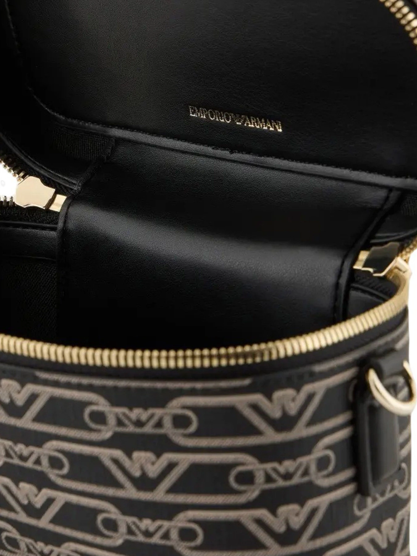 Сумки Emporio Armani модель EW000558-AF11951-FC033 Фото