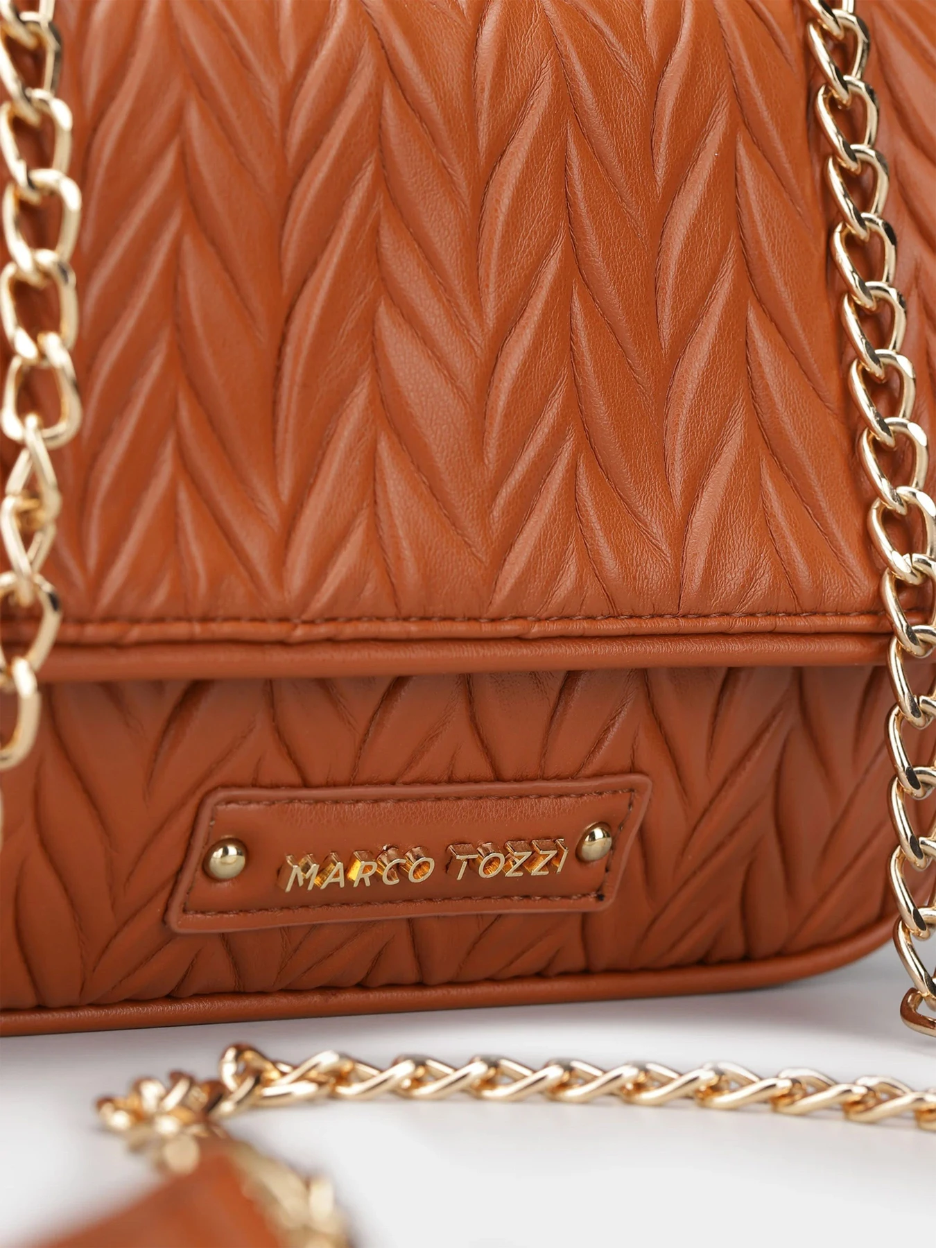 Сумки Marco Tozzi модель 2-2-61036-43-305 Сумки Marco Tozzi модель 2-2-61036-43-305 Фото