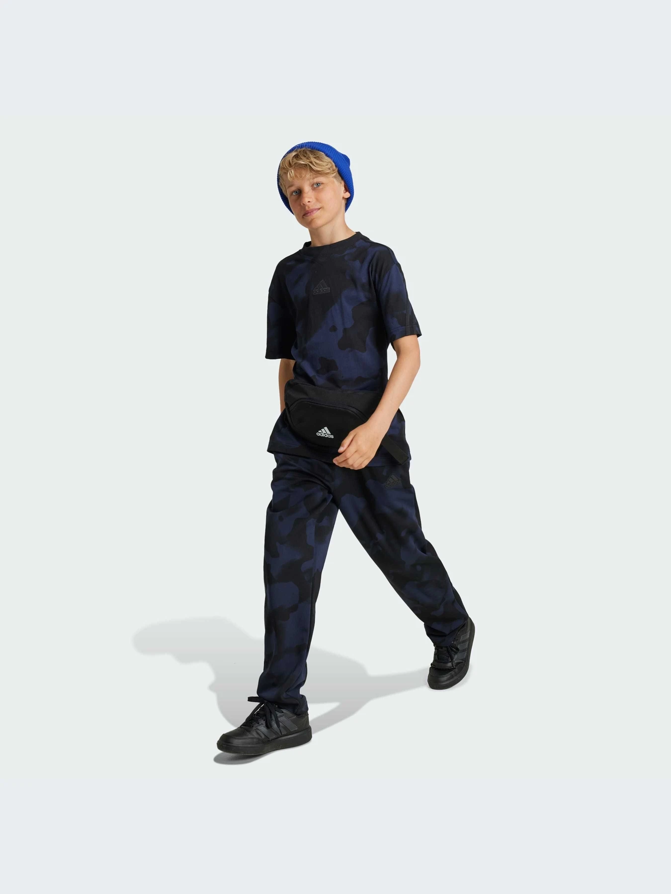 Брюки Adidas модель IV9490-KZ Брюки Adidas модель IV9490-KZ Фото