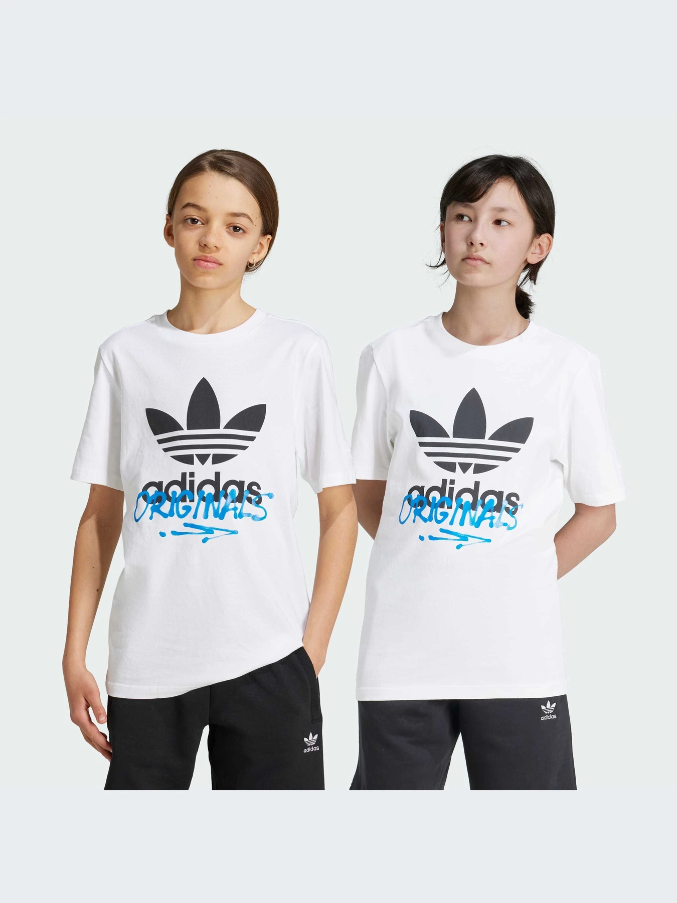Футболки и поло Adidas Graphics модель IY5452-KZ Футболки и поло Adidas Graphics модель IY5452-KZ Фото
