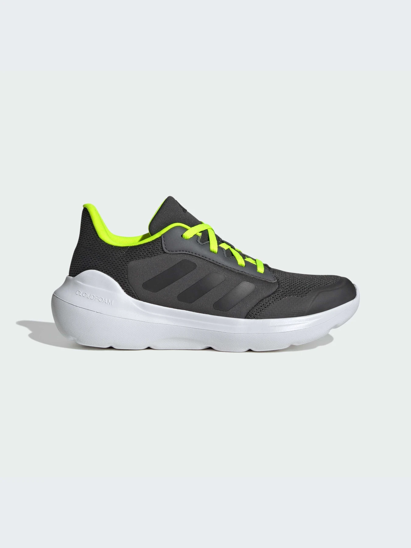 Кроссовки Adidas модель IE3546-KZ Кроссовки Adidas модель IE3546-KZ Фото