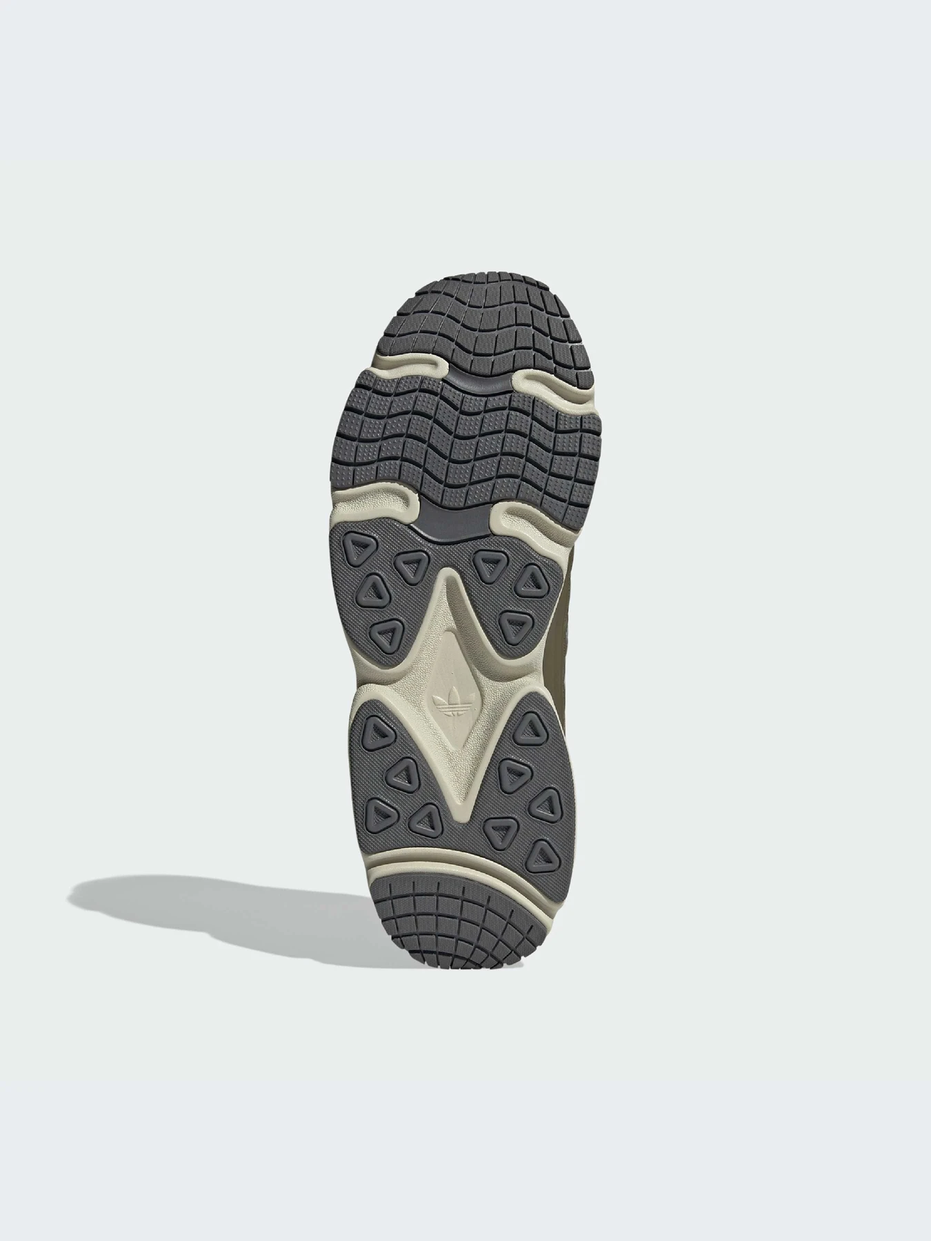 Кроссовки Adidas Ozweego модель IF9600-KZ Кроссовки Adidas Ozweego модель IF9600-KZ Фото