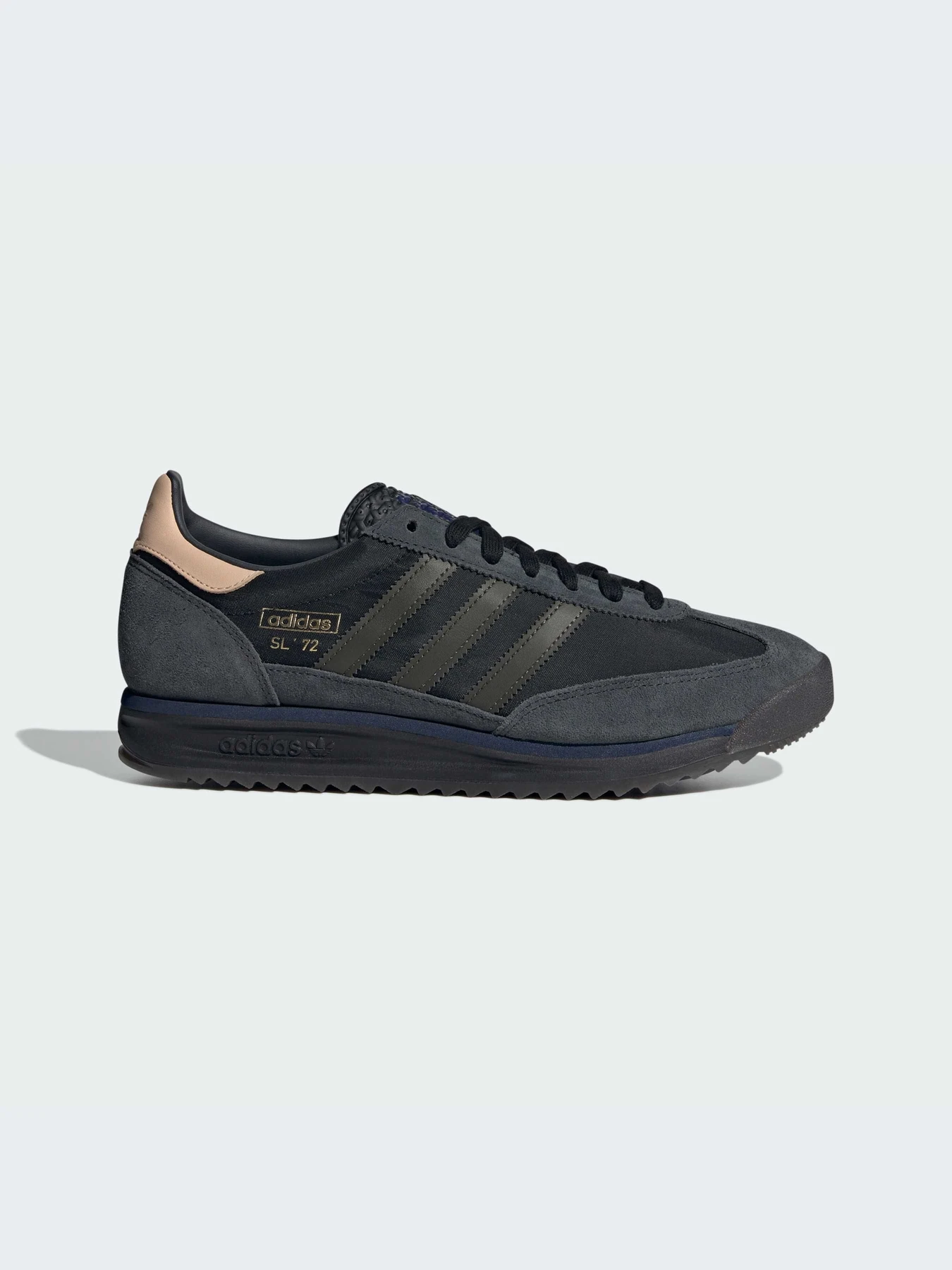 Кроссовки Adidas модель IG4646-KZ Кроссовки Adidas модель IG4646-KZ Фото