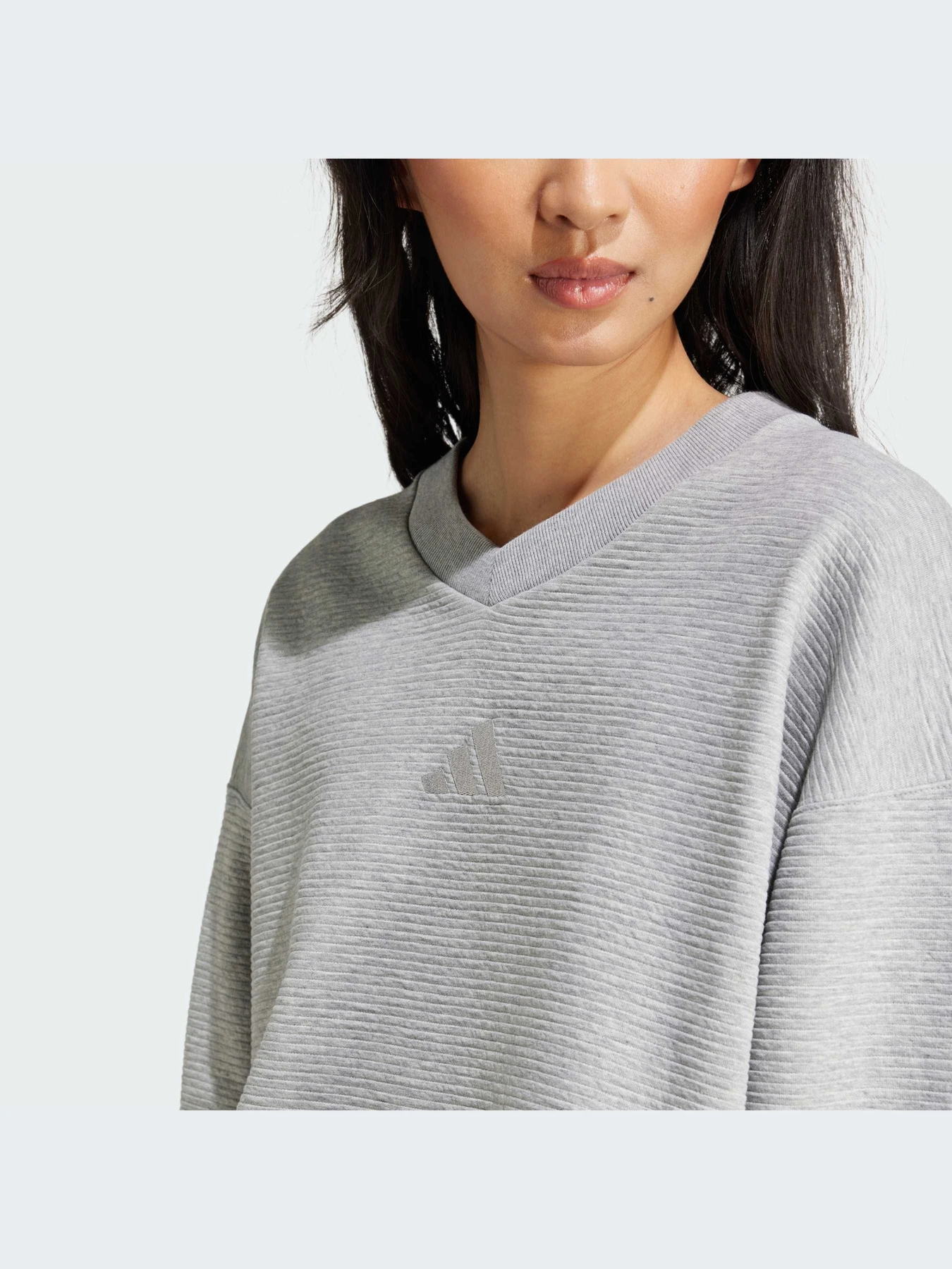 Худи и свитшоты Adidas модель IY6829-KZ Худи и свитшоты Adidas модель IY6829-KZ Фото