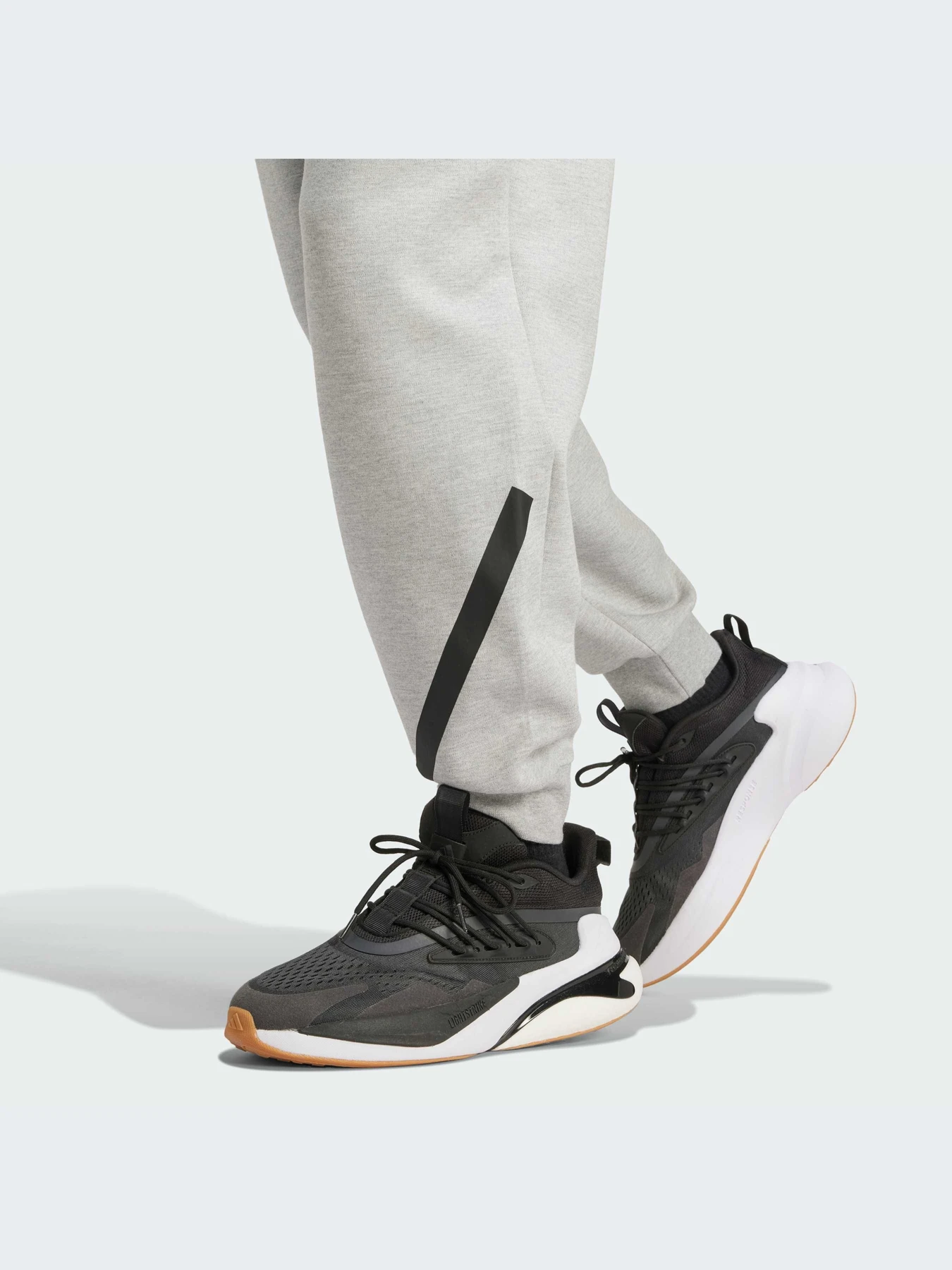 Брюки Adidas ZNE модель JF2446-KZ Брюки Adidas ZNE модель JF2446-KZ Фото