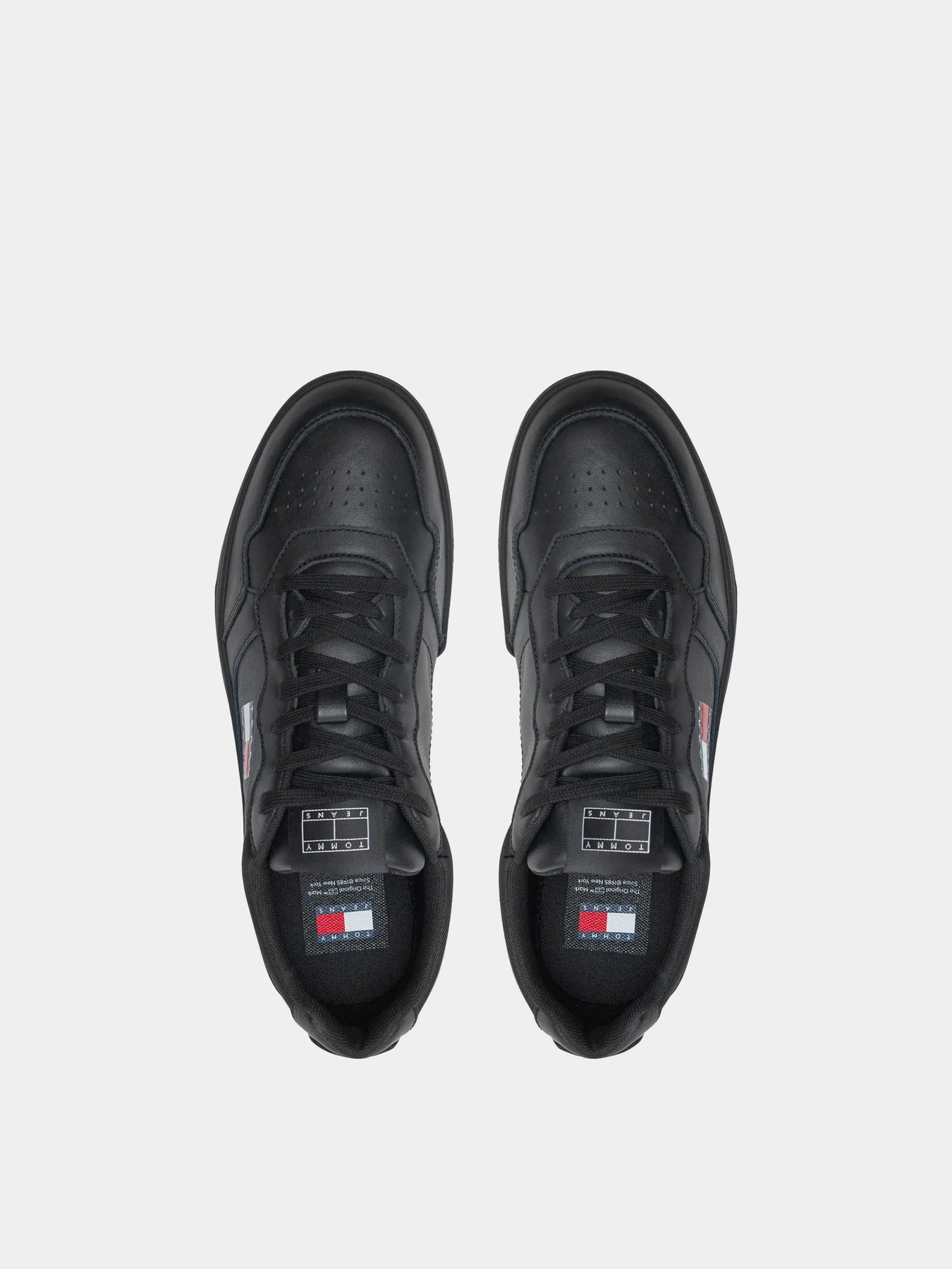 Кроссовки Tommy Hilfiger модель EM0EM01443-BDS Кроссовки Tommy Hilfiger модель EM0EM01443-BDS Фото