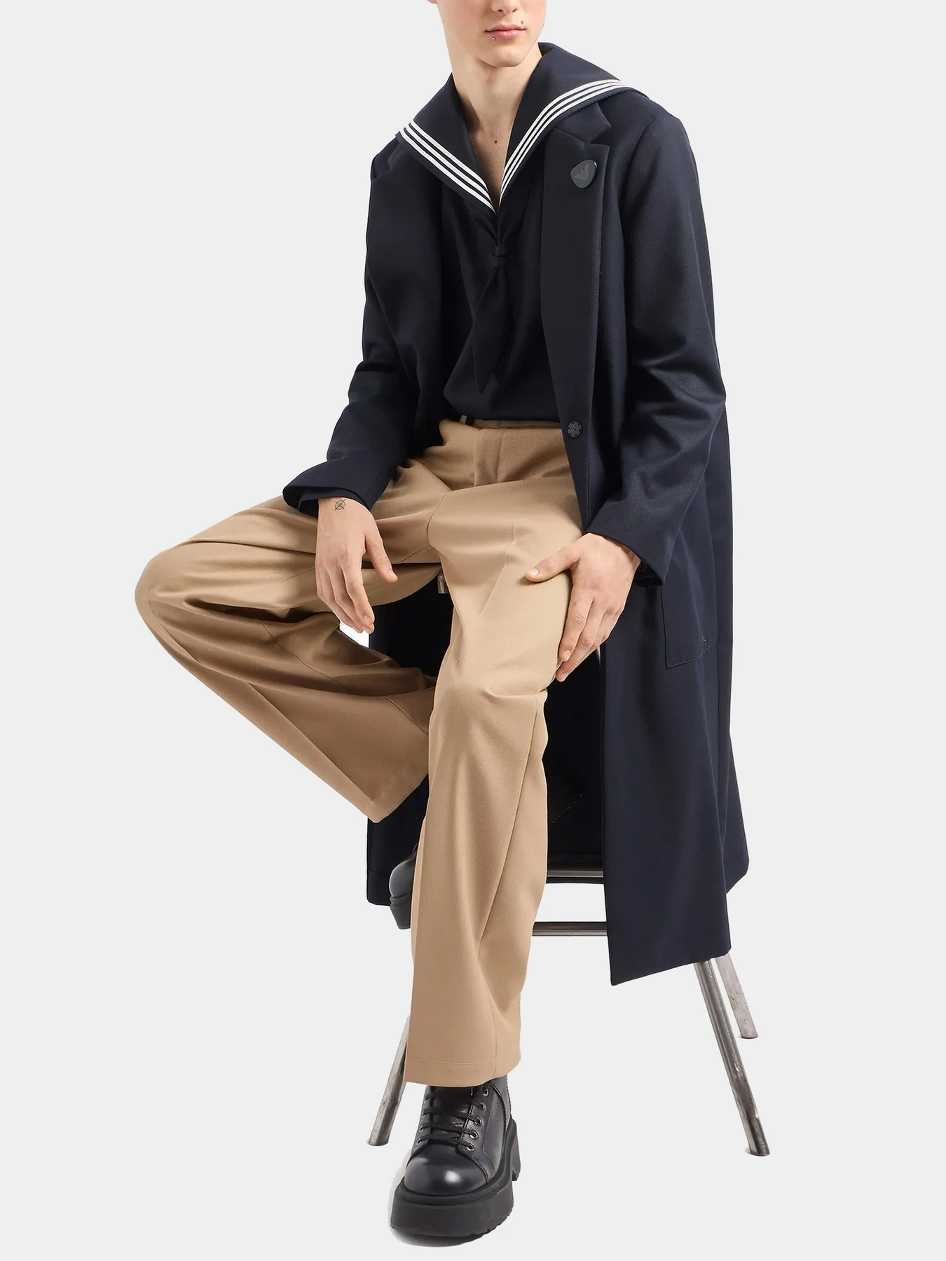 Рубашки Emporio Armani модель EM000295-TE11238-UB109 Рубашки Emporio Armani модель EM000295-TE11238-UB109 Фото