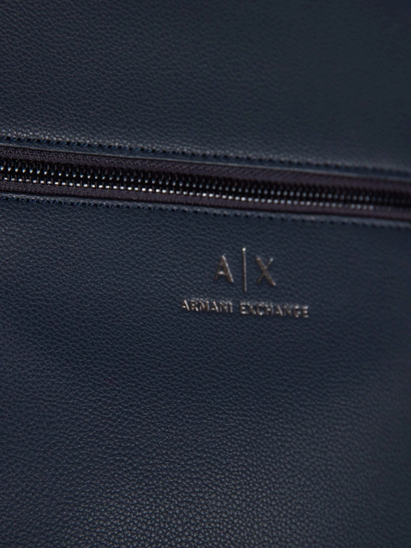 Сумки Armani Exchange модель 952391-CC830-00035 Фото