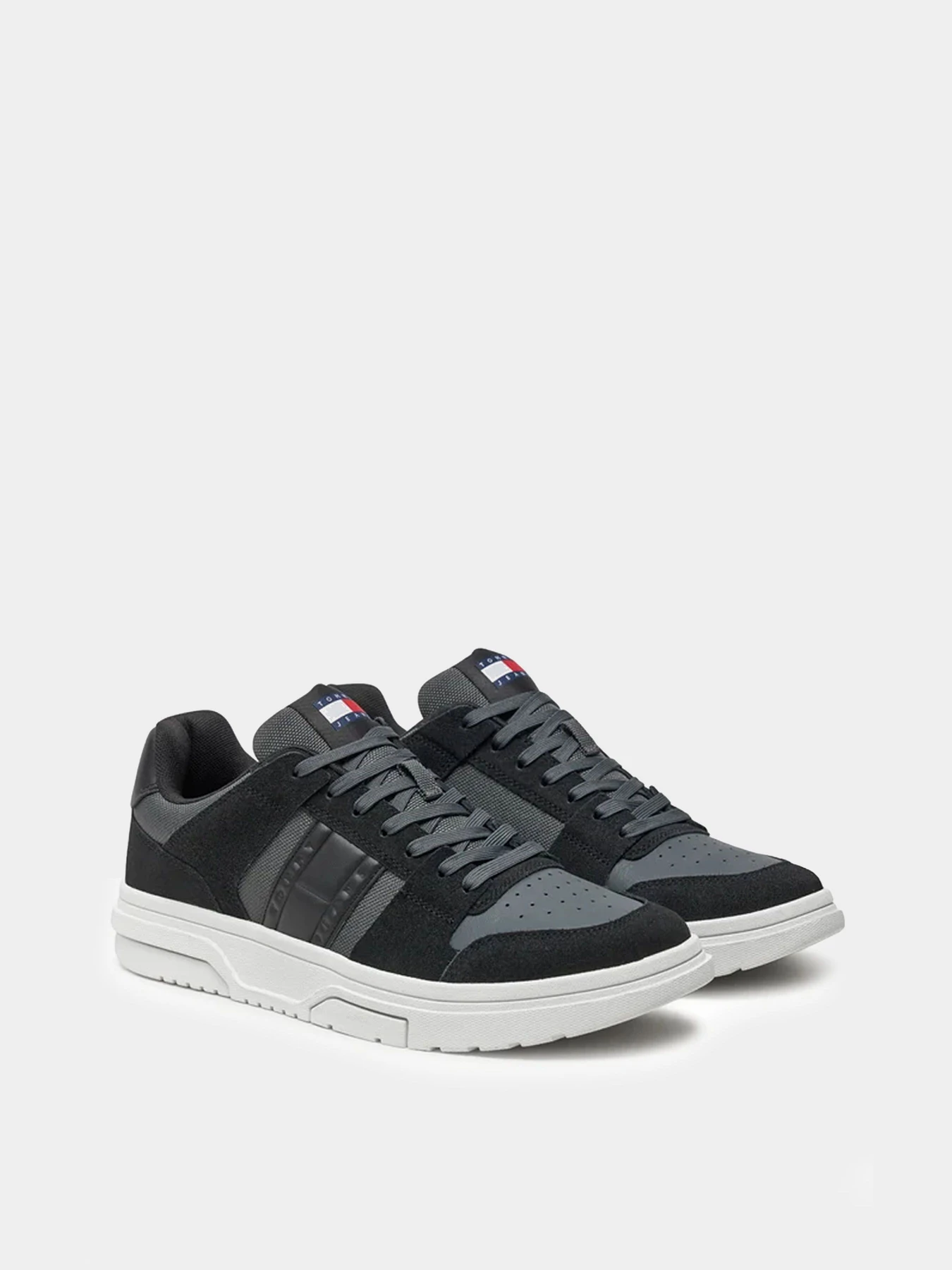 Кроссовки Tommy Hilfiger модель EM0EM01457-BDS Кроссовки Tommy Hilfiger модель EM0EM01457-BDS Фото