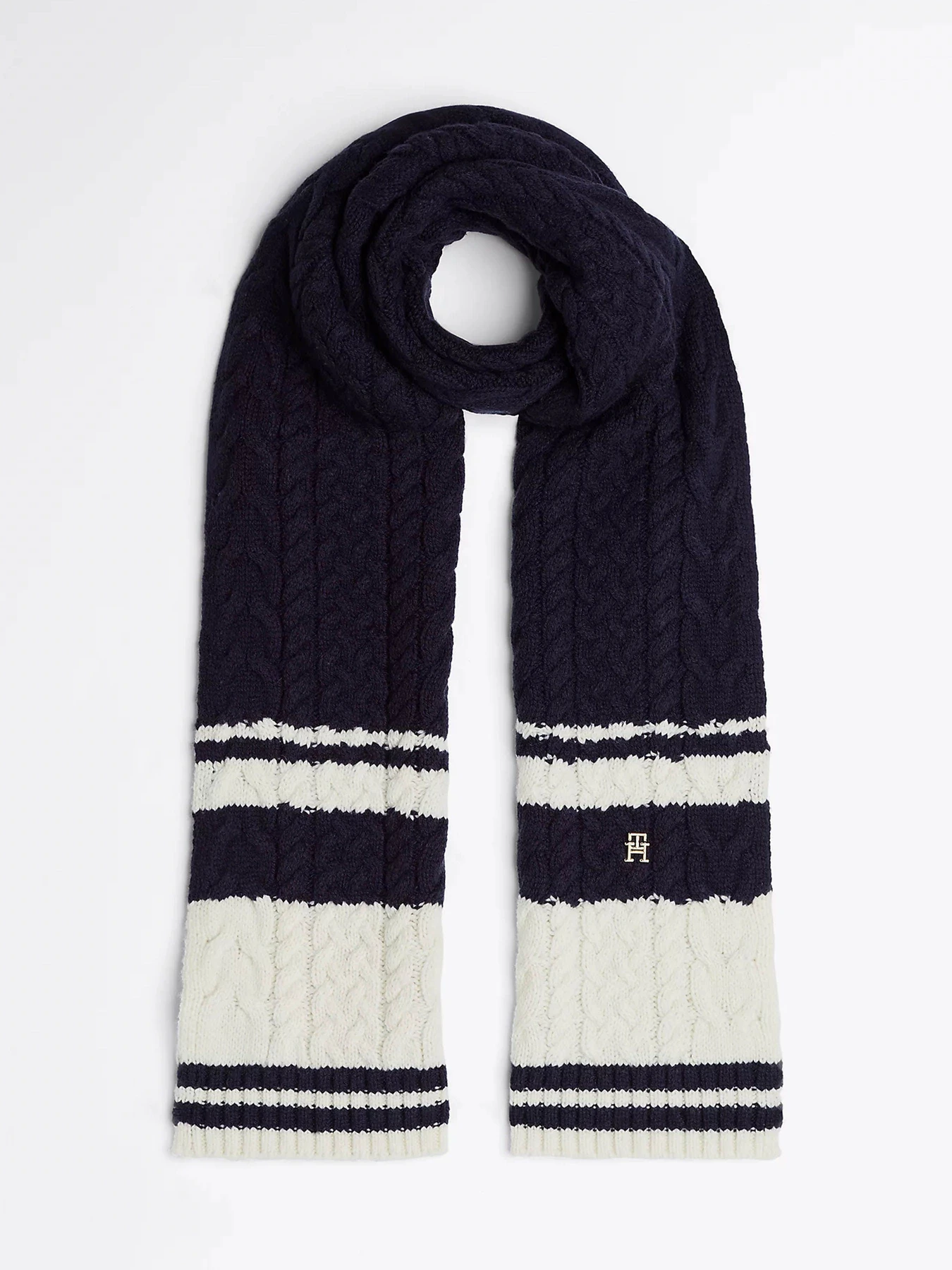 Шарфы и платки Tommy Hilfiger модель AW0AW16654-DW6 Шарфы и платки Tommy Hilfiger модель AW0AW16654-DW6 Фото