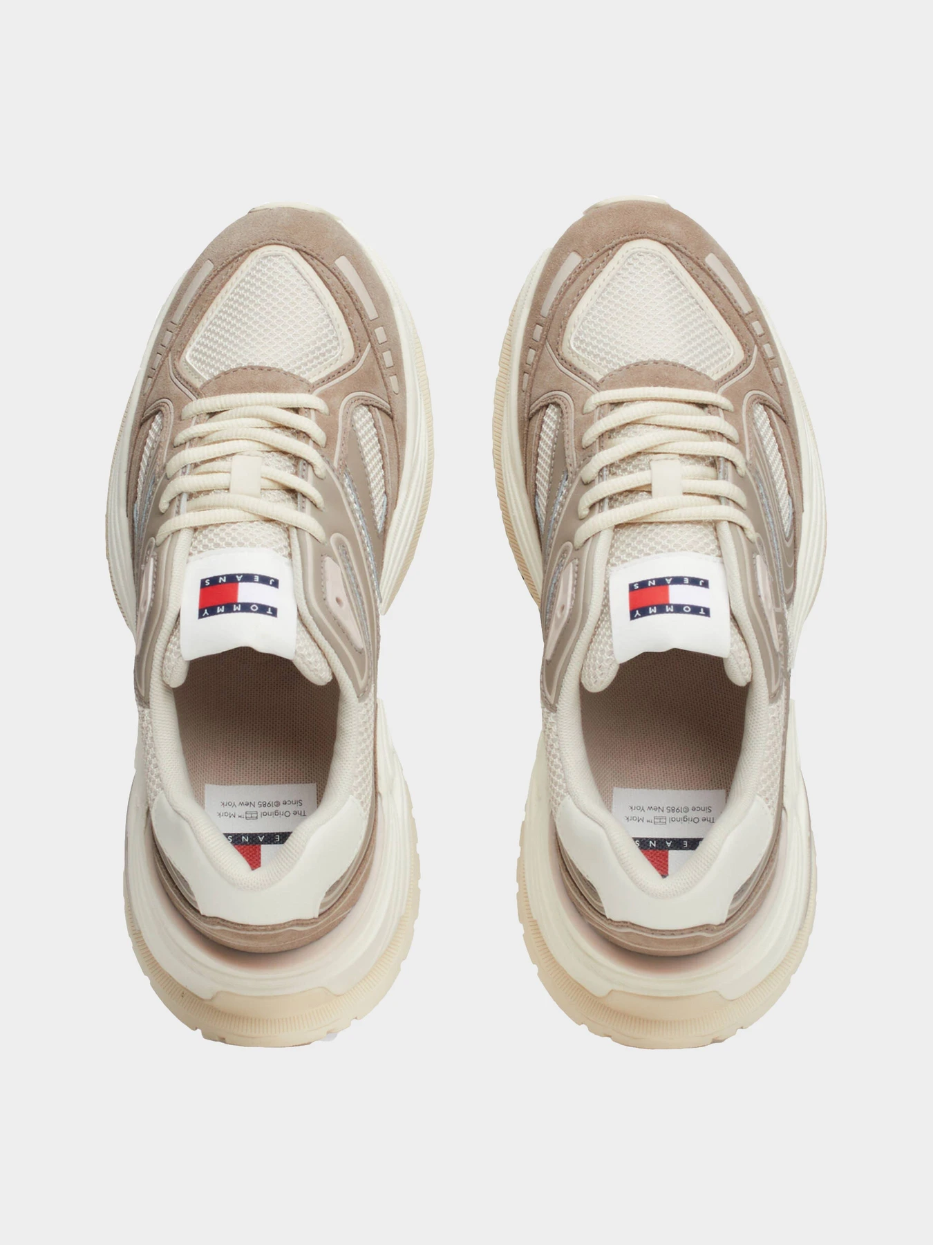 Кроссовки Tommy Hilfiger модель EN0EN02620-RBK Кроссовки Tommy Hilfiger модель EN0EN02620-RBK Фото