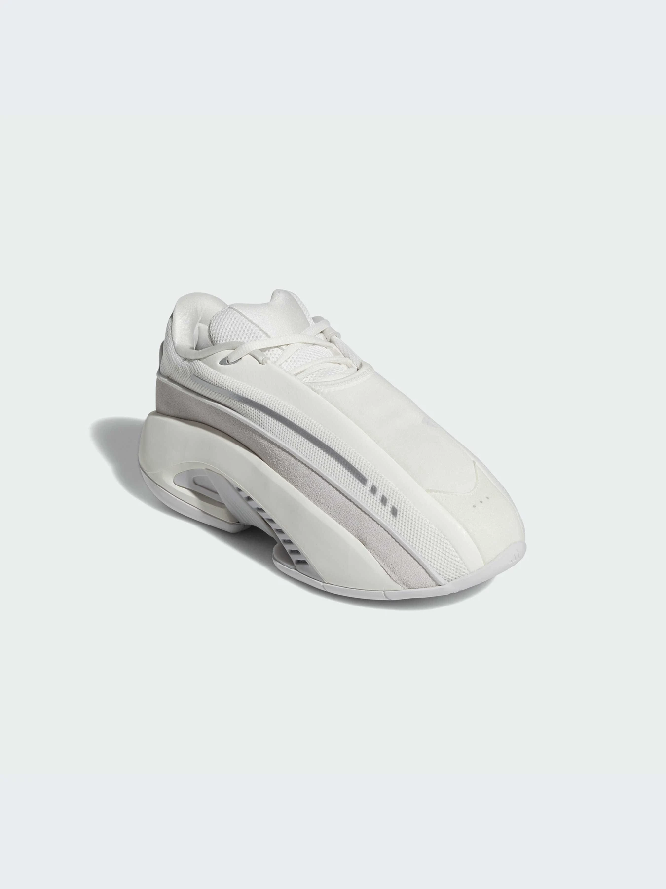 Кроссовки Adidas модель IH2811-KZ Кроссовки Adidas модель IH2811-KZ Фото