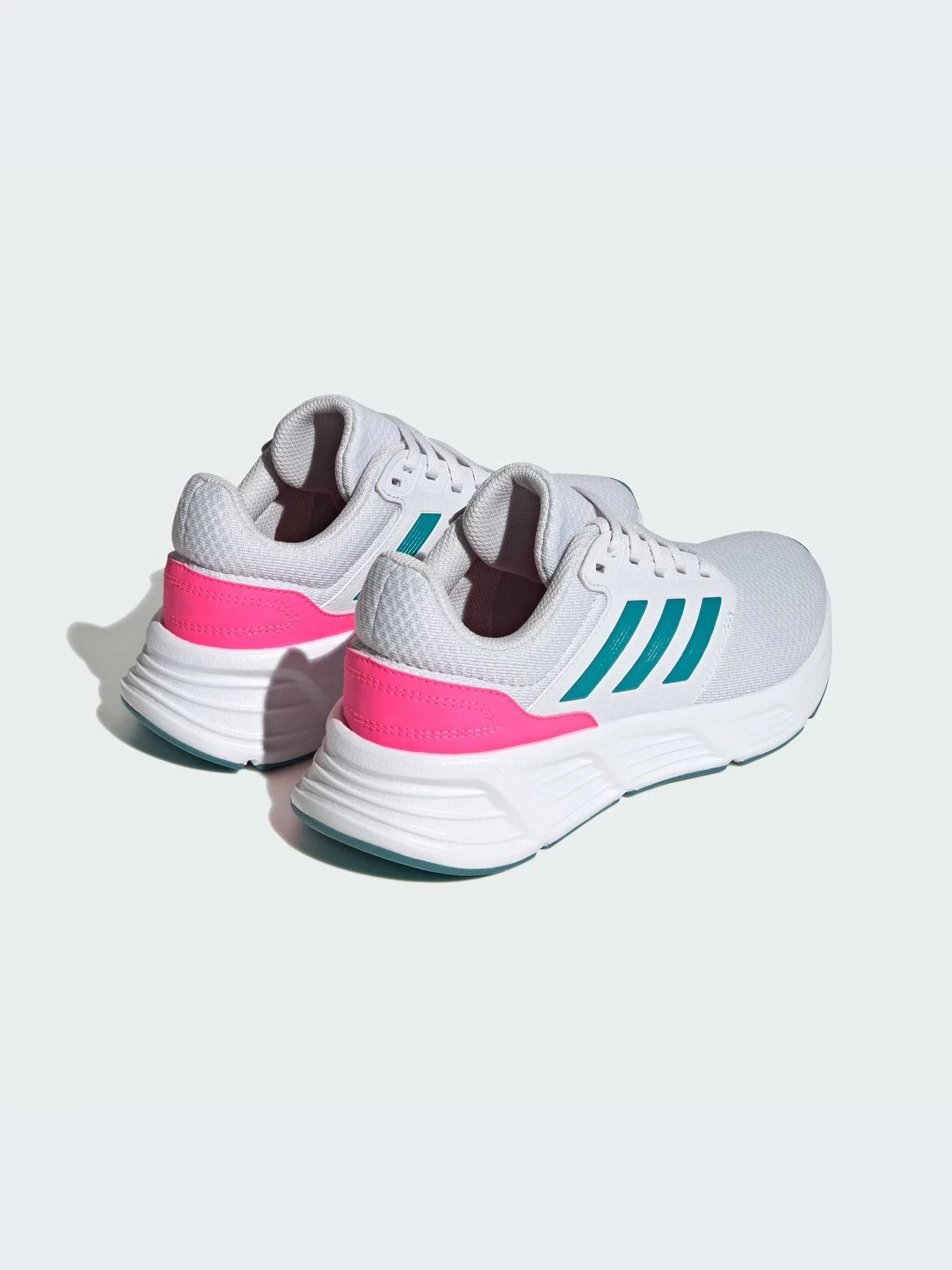 Кроссовки Adidas Galaxy модель IE1989-KZ Кроссовки Adidas Galaxy модель IE1989-KZ Фото