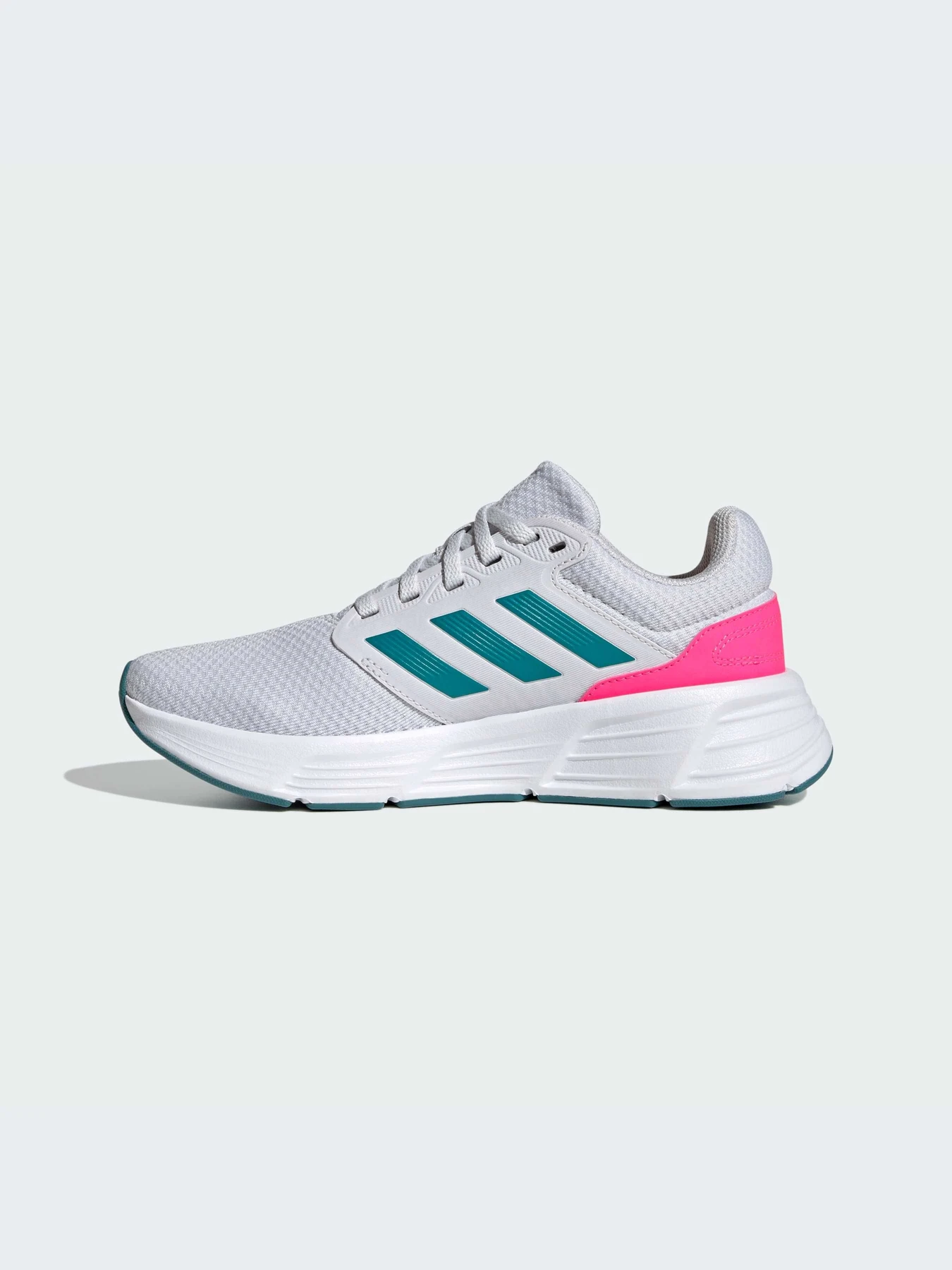 Кроссовки Adidas Galaxy модель IE1989-KZ Кроссовки Adidas Galaxy модель IE1989-KZ Фото