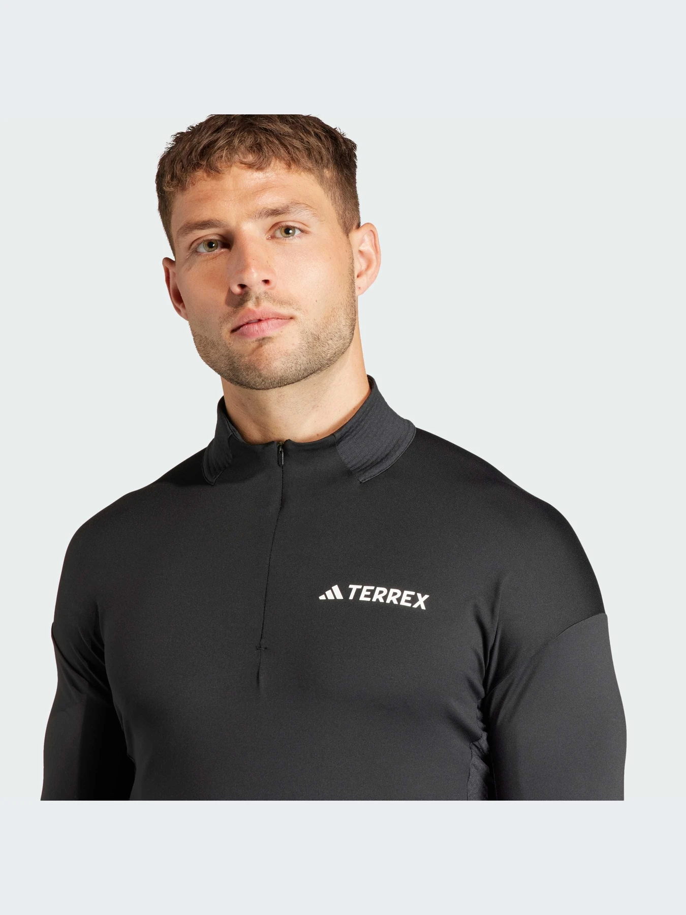 Худи и свитшоты Adidas модель HZ6252-KZ Худи и свитшоты Adidas модель HZ6252-KZ Фото