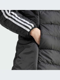 Куртки и дубленки Adidas модель HZ4428-KZ Фото