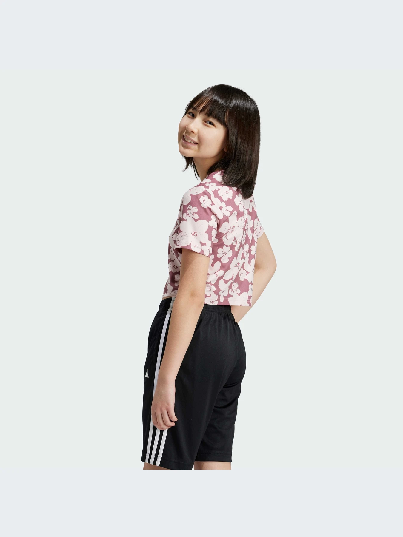 Футболки и поло Adidas модель IW3289-KZ Футболки и поло Adidas модель IW3289-KZ Фото