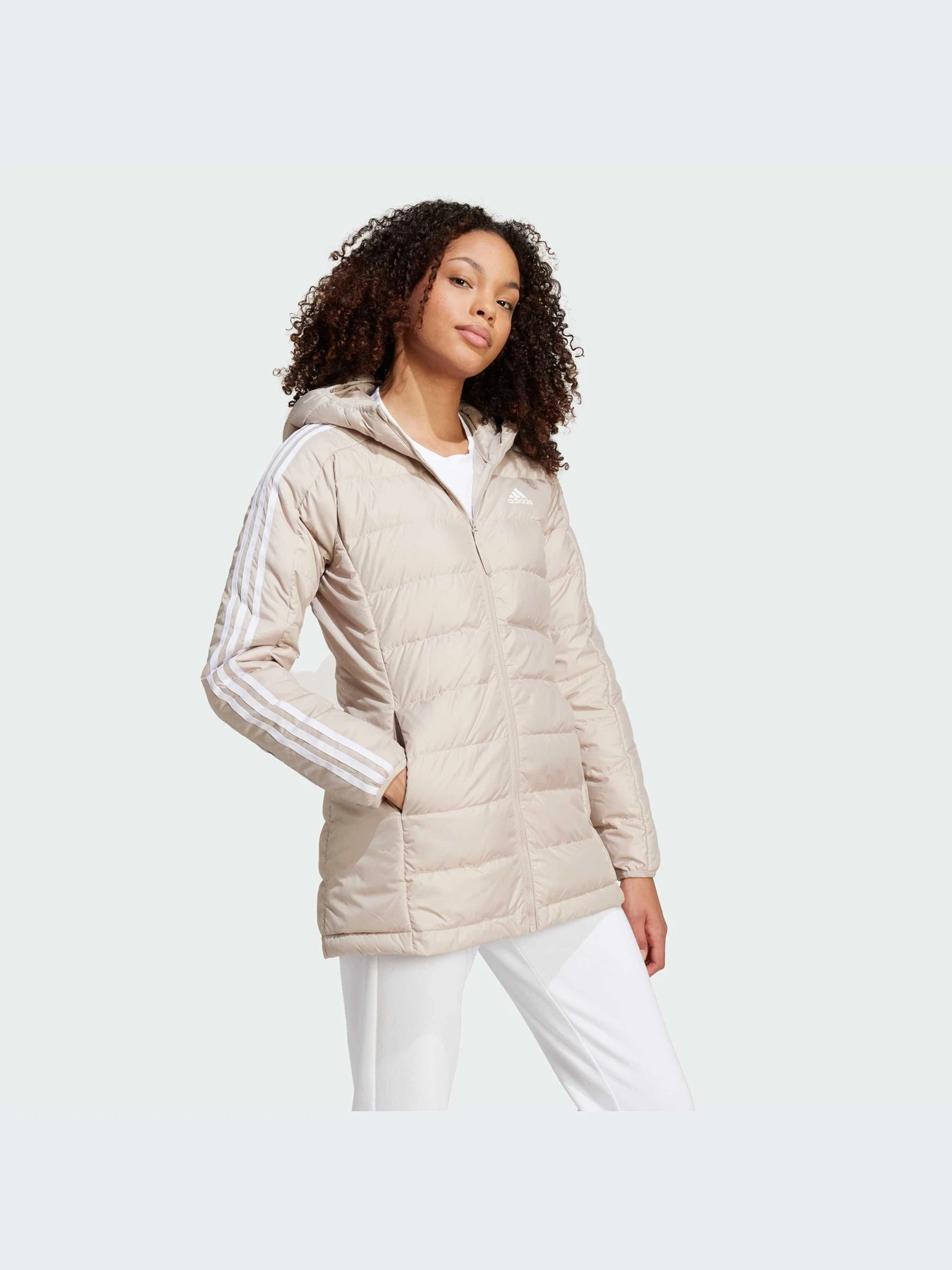 Куртки и дубленки Adidas модель IX8928-KZ Куртки и дубленки Adidas модель IX8928-KZ Фото