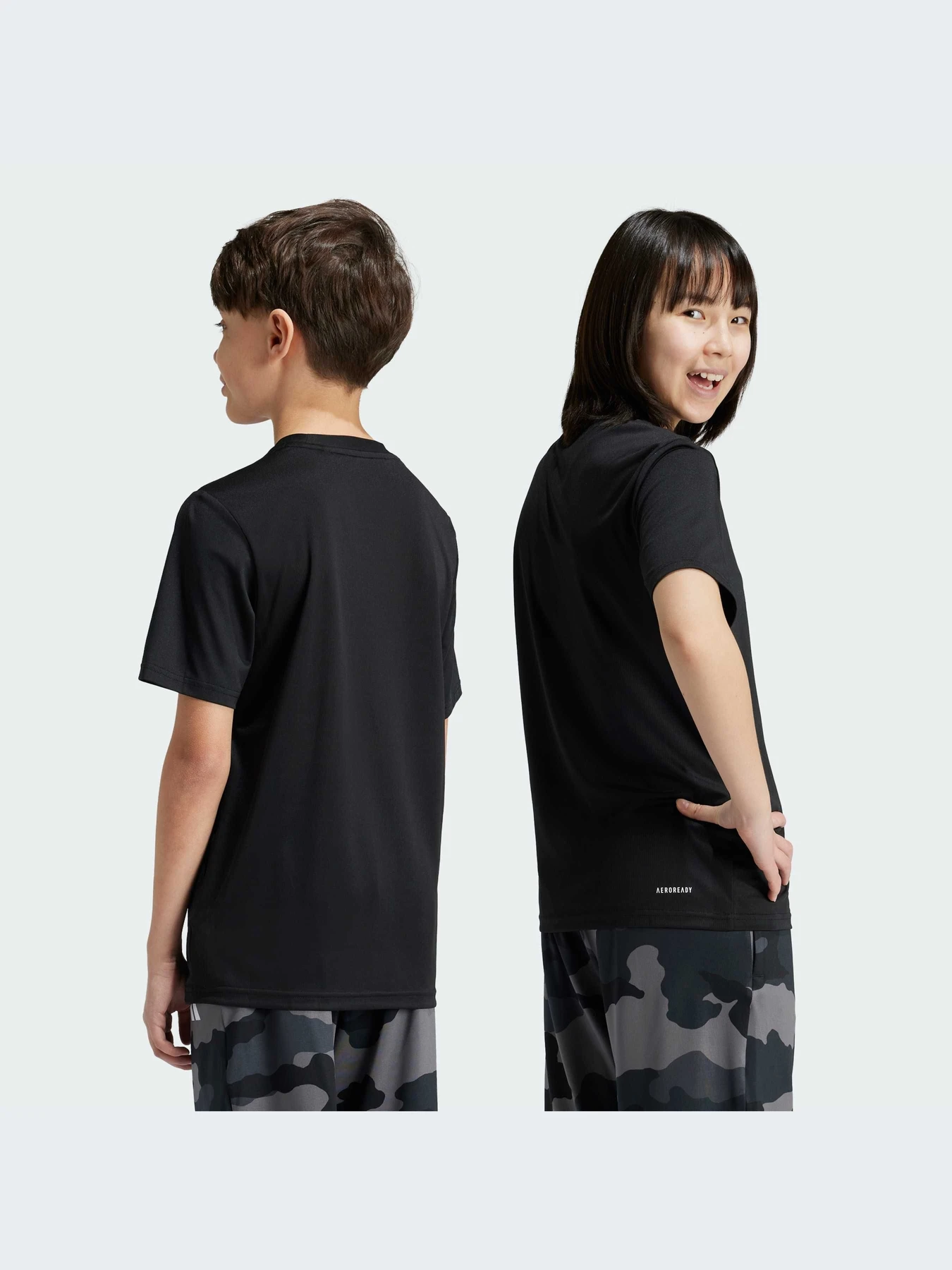 Футболки и поло Adidas модель IV9588-KZ Футболки и поло Adidas модель IV9588-KZ Фото
