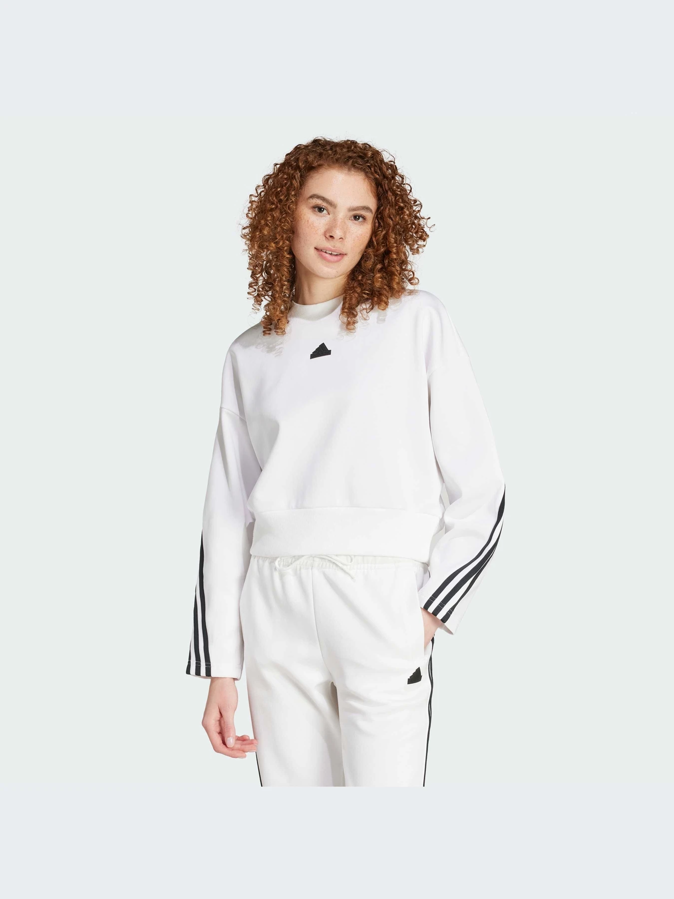 Худи и свитшоты Adidas модель IZ0005-KZ Худи и свитшоты Adidas модель IZ0005-KZ Фото