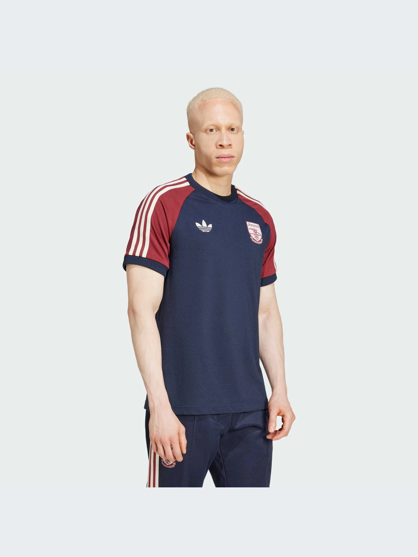 Футболки и поло Adidas модель IY0053-KZ Футболки и поло Adidas модель IY0053-KZ Фото