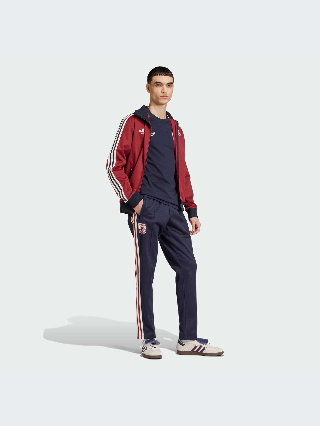 Брюки Adidas модель IY0056-KZ Брюки Adidas модель IY0056-KZ Фото
