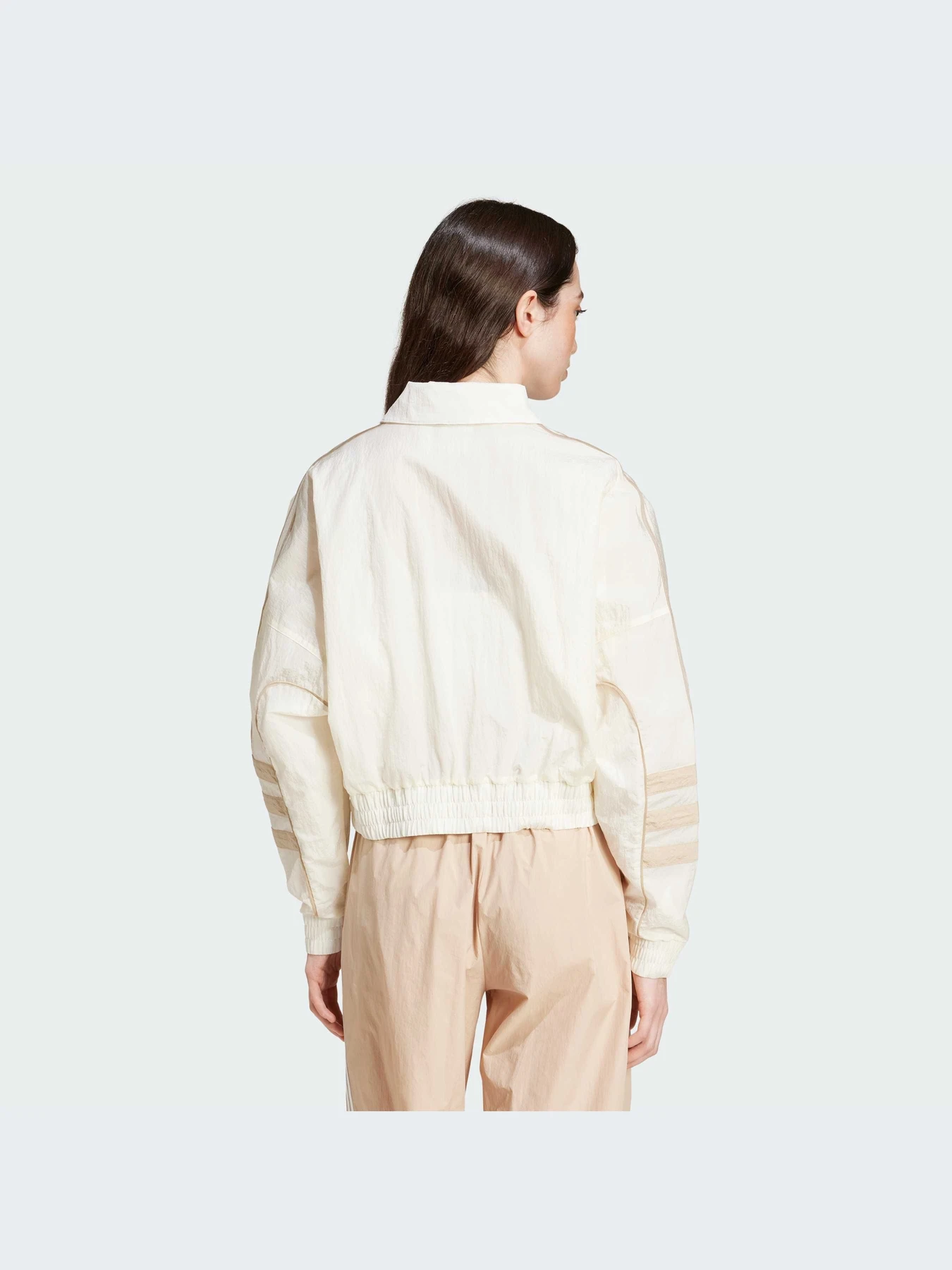 Куртки и дубленки Adidas модель IY9239-KZ Куртки и дубленки Adidas модель IY9239-KZ Фото