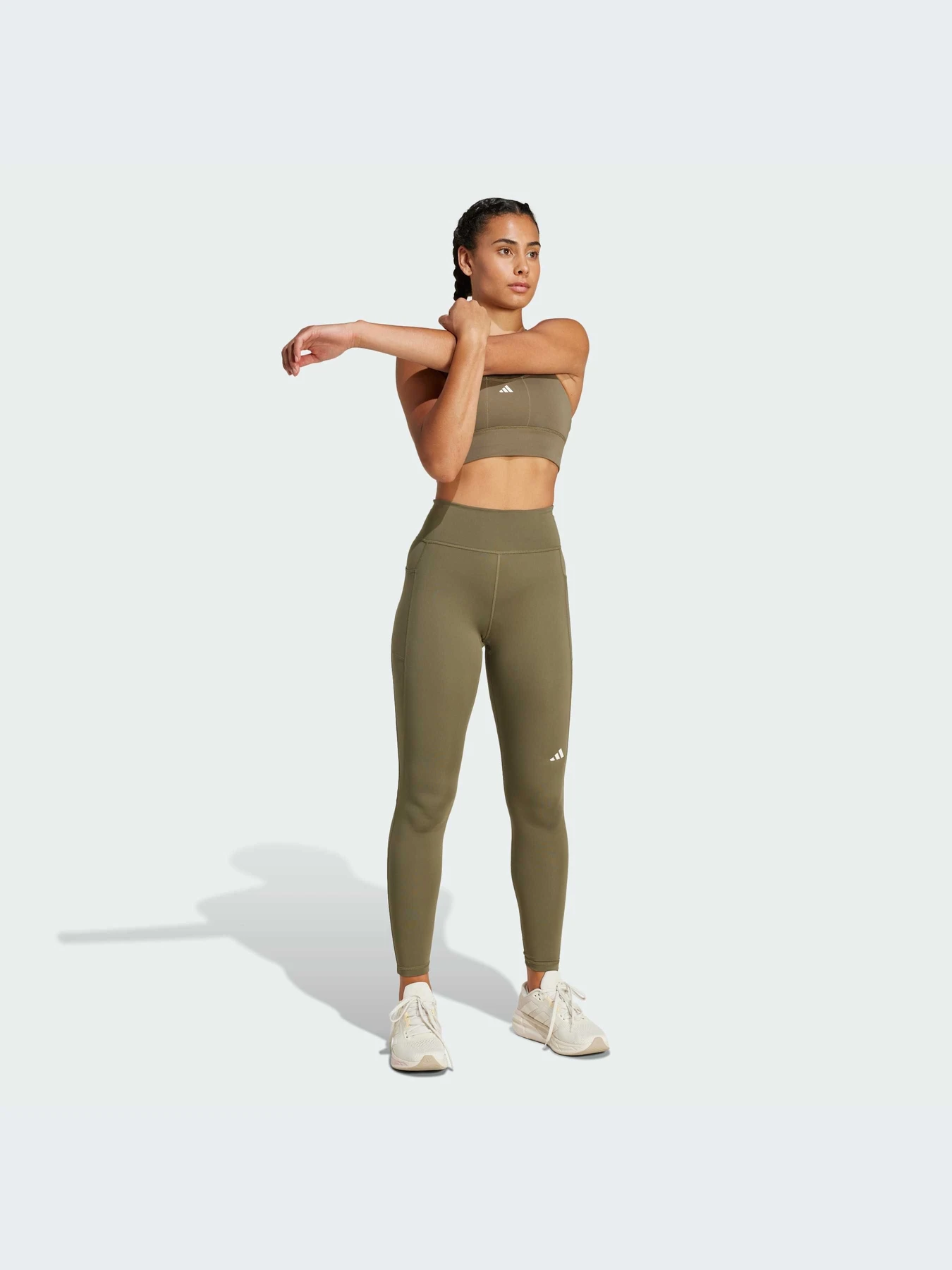 Футболки и поло Adidas модель IW5329-KZ Футболки и поло Adidas модель IW5329-KZ Фото