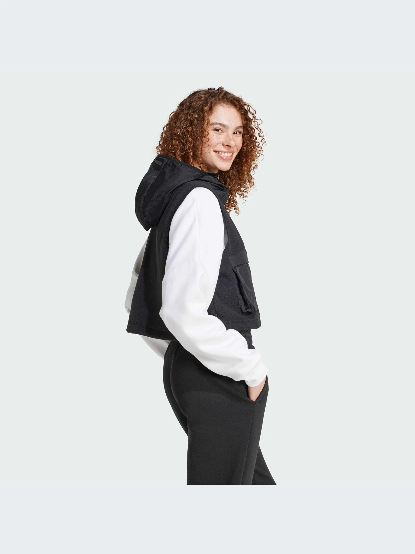 Худи и свитшоты Adidas модель IV7521-KZ Худи и свитшоты Adidas модель IV7521-KZ Фото