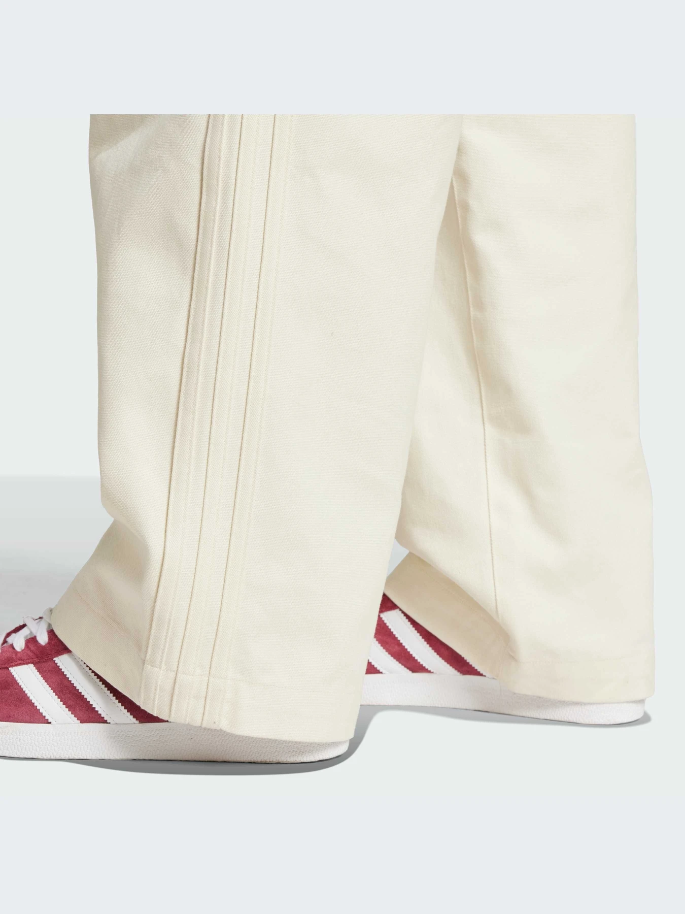 Брюки Adidas модель IY2284-KZ Брюки Adidas модель IY2284-KZ Фото
