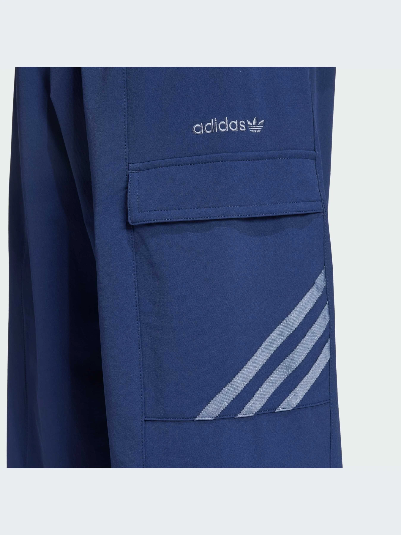 Брюки Adidas модель IW3259-KZ Брюки Adidas модель IW3259-KZ Фото