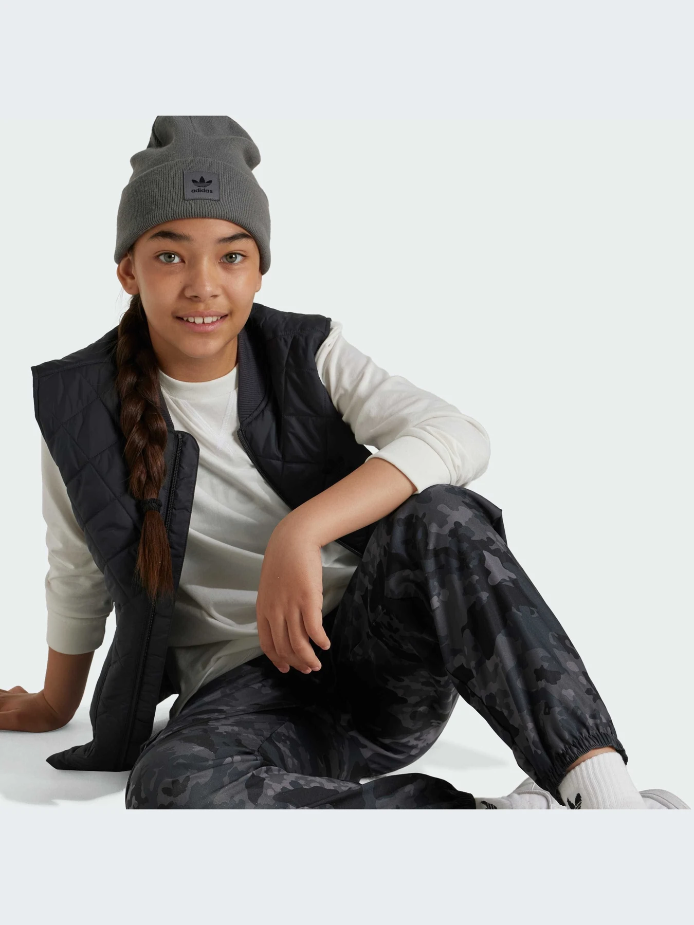 Брюки Adidas модель IY1752-KZ Брюки Adidas модель IY1752-KZ Фото