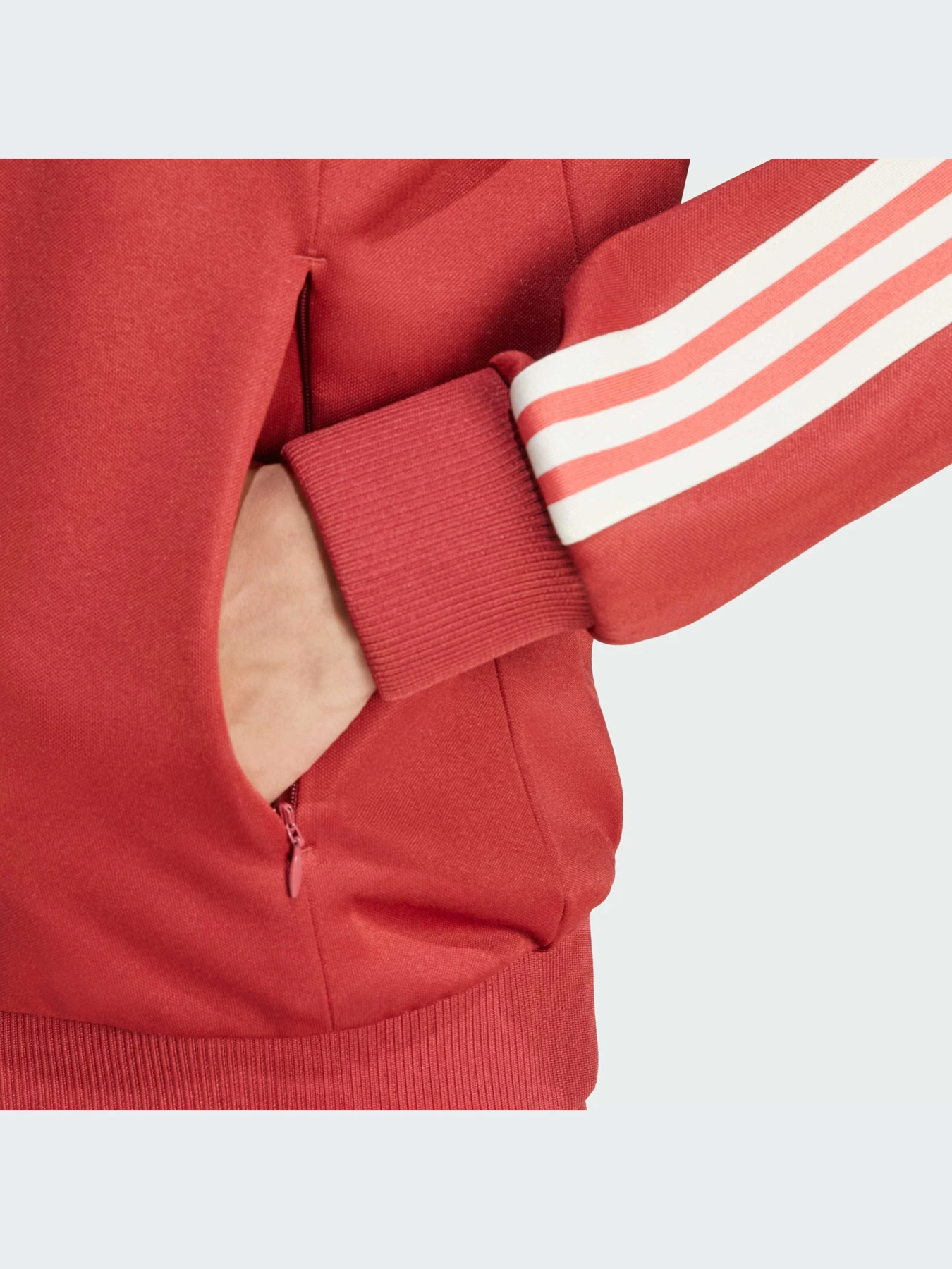 Худи и свитшоты Adidas модель IY0047-KZ Худи и свитшоты Adidas модель IY0047-KZ Фото
