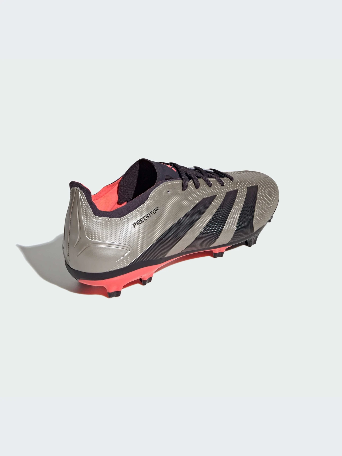 Кроссовки Adidas Predator модель IF6349-KZ Кроссовки Adidas Predator модель IF6349-KZ Фото