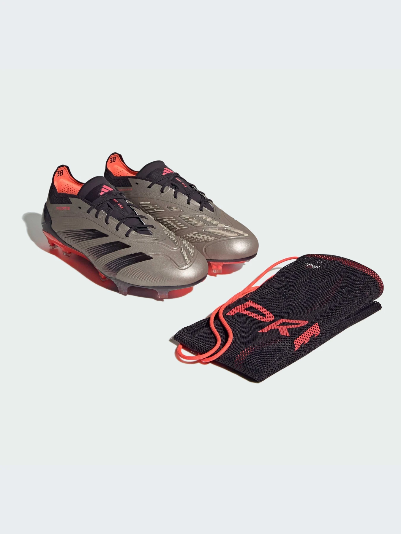 Кроссовки Adidas Predator модель IF8868-KZ Кроссовки Adidas Predator модель IF8868-KZ Фото