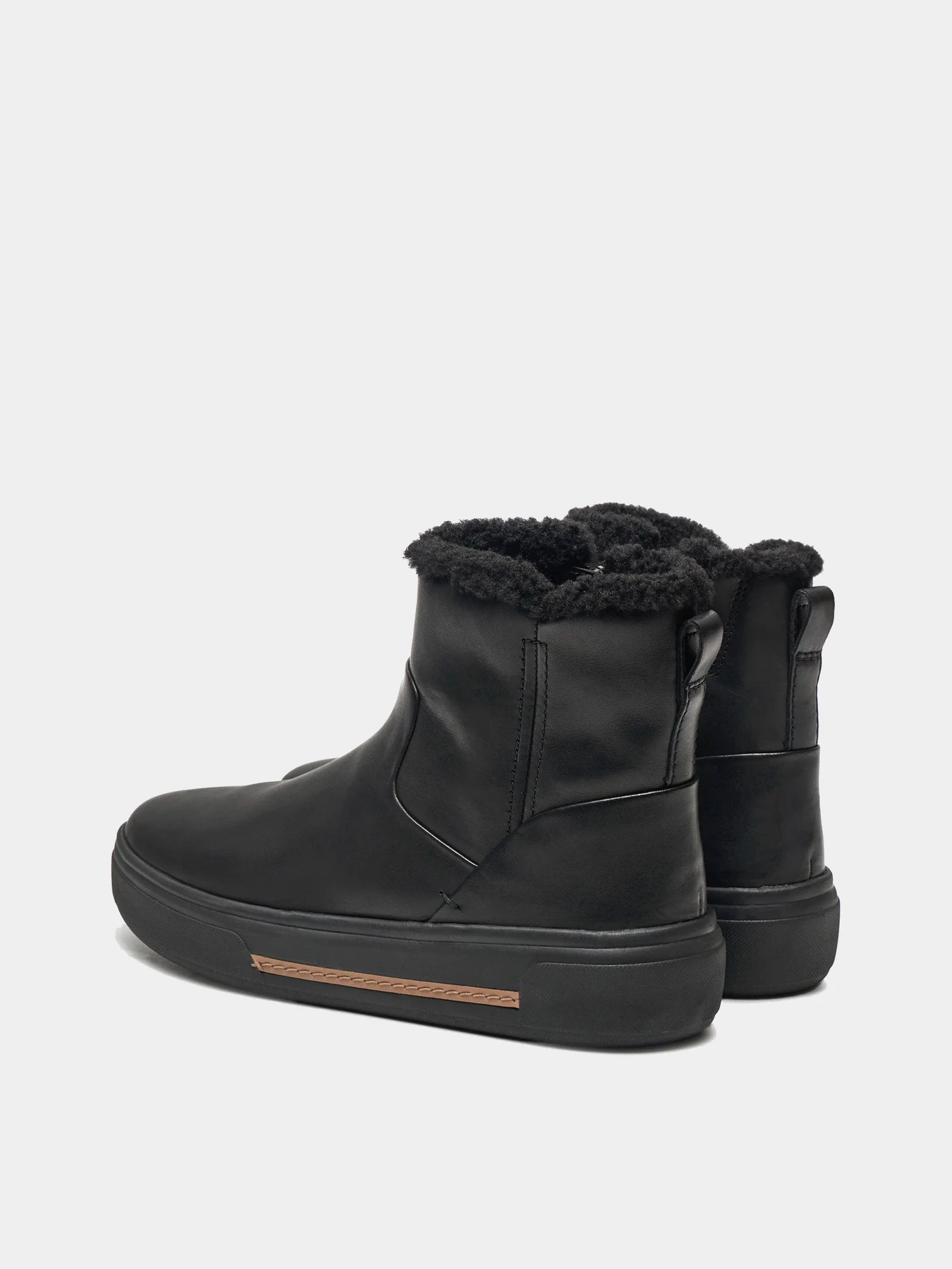 Ботинки и сапоги Clarks модель 26178838 Ботинки и сапоги Clarks модель 26178838 Фото