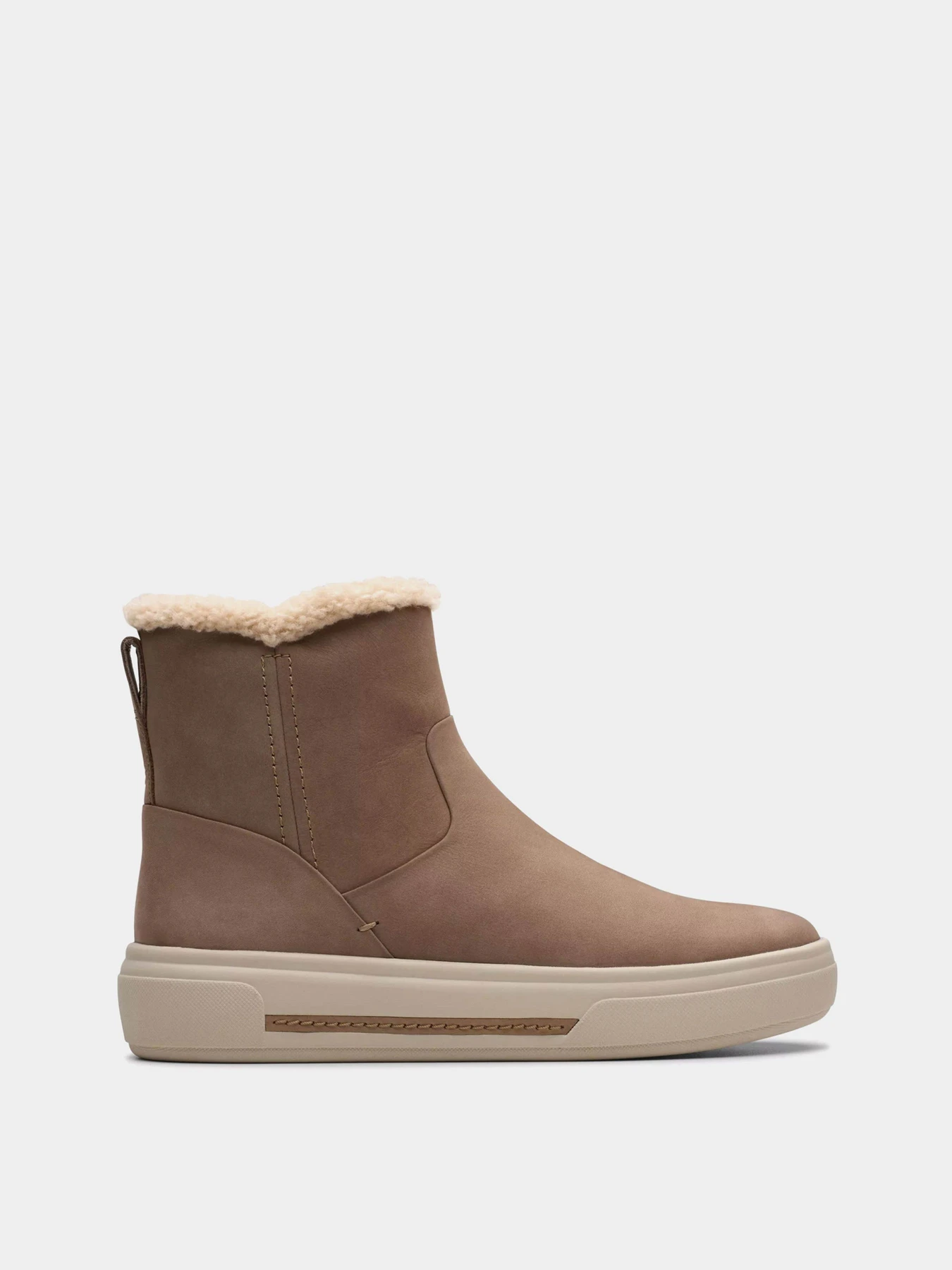 Ботинки и сапоги Clarks модель 26178840 Ботинки и сапоги Clarks модель 26178840 Фото