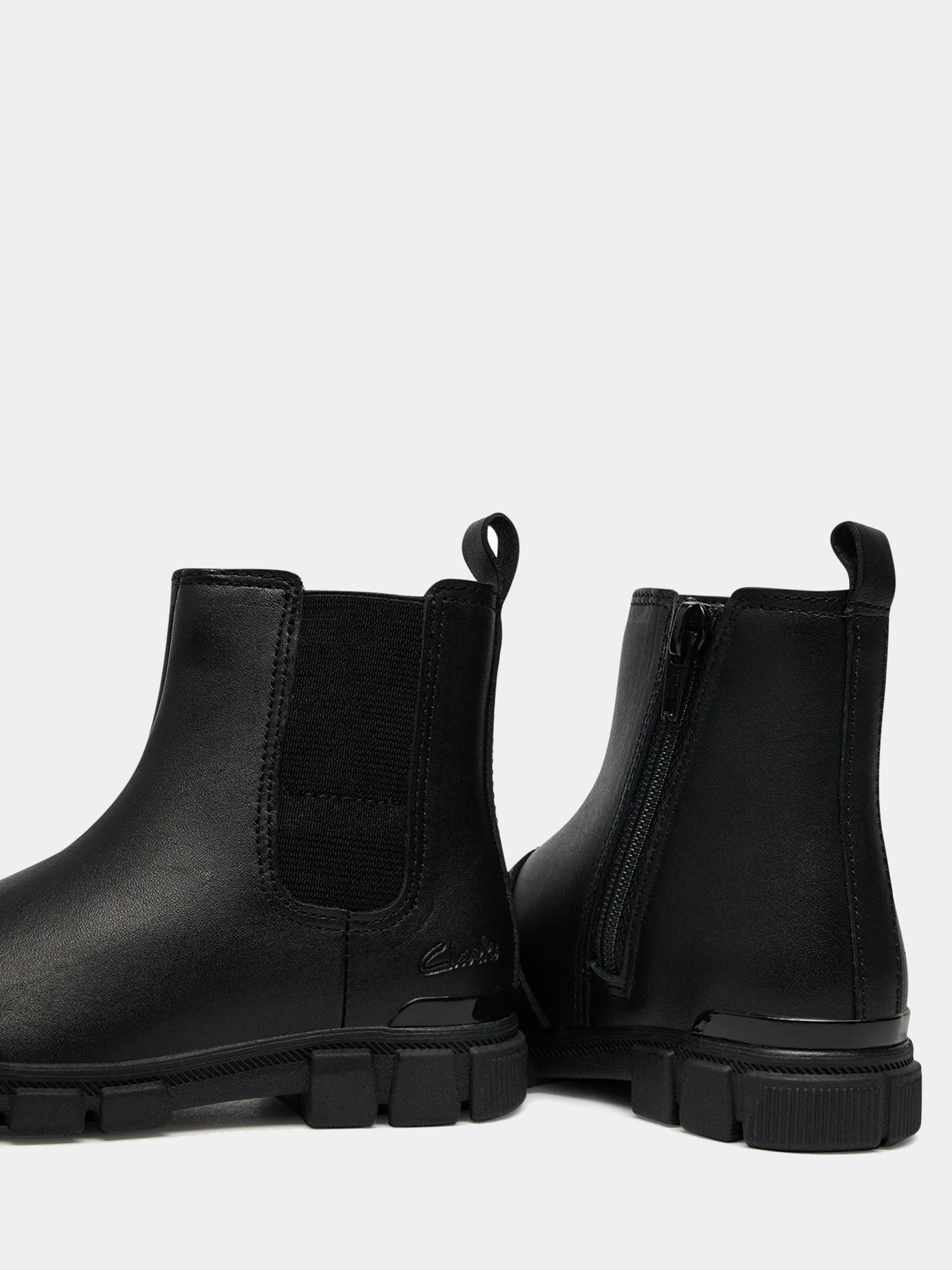Ботинки и сапоги Clarks модель 26180291 Ботинки и сапоги Clarks модель 26180291 Фото