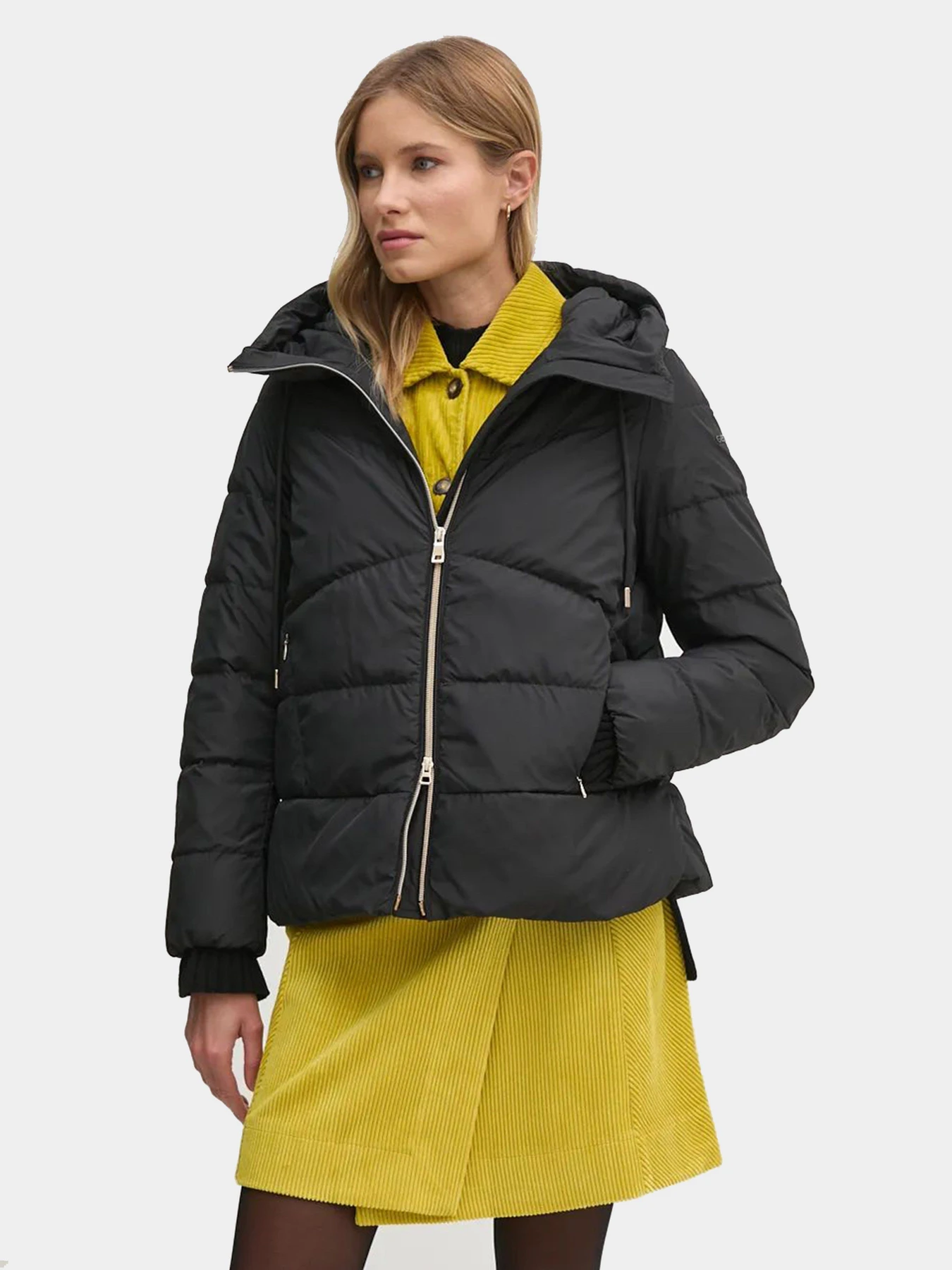 Куртки и дубленки Geox модель W4626C-T3152-F9000 Куртки и дубленки Geox модель W4626C-T3152-F9000 Фото