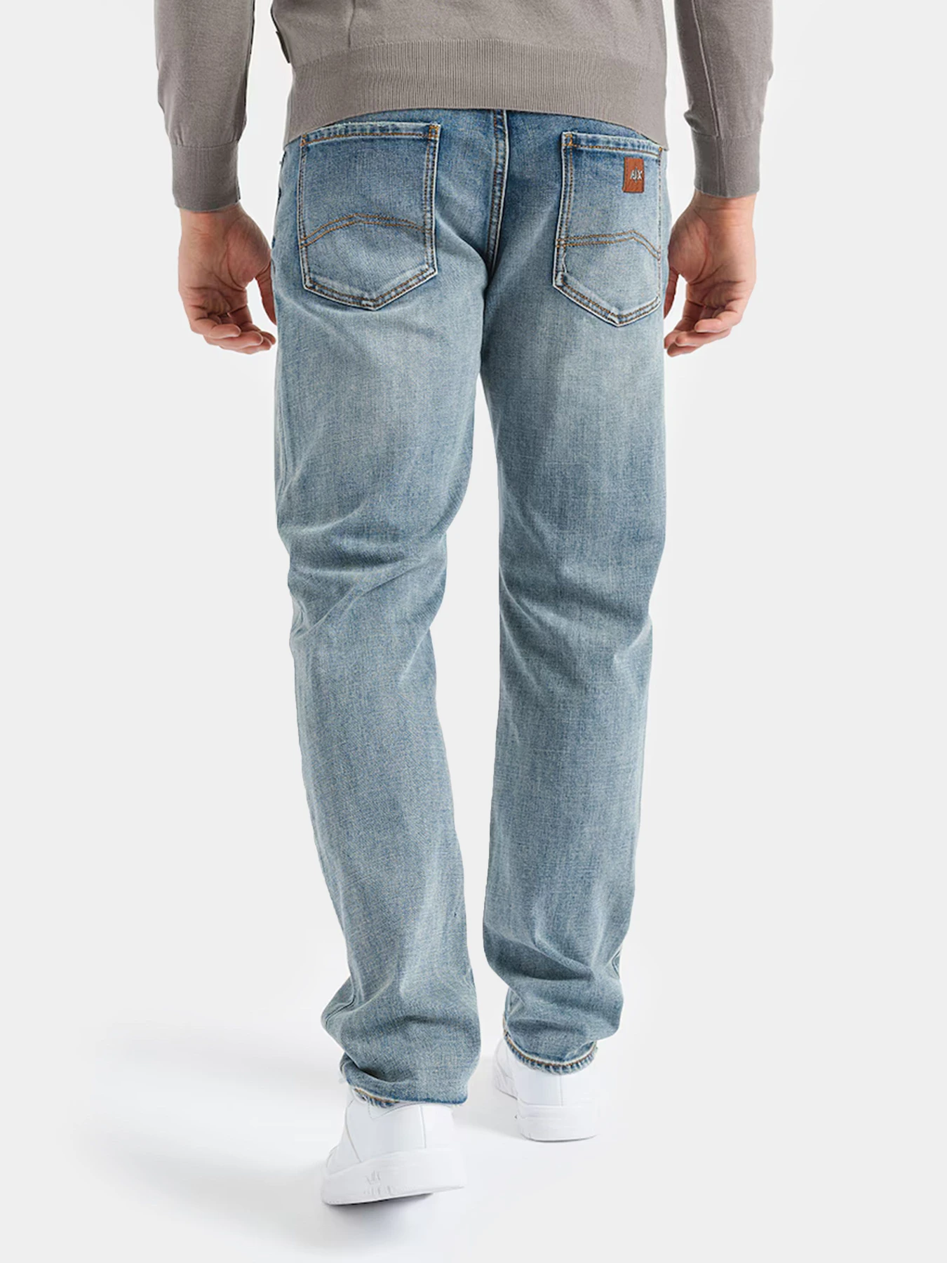 Джинсы Armani Exchange модель 6DZJ13-Z1ZYZ-1500 Джинсы Armani Exchange модель 6DZJ13-Z1ZYZ-1500 Фото