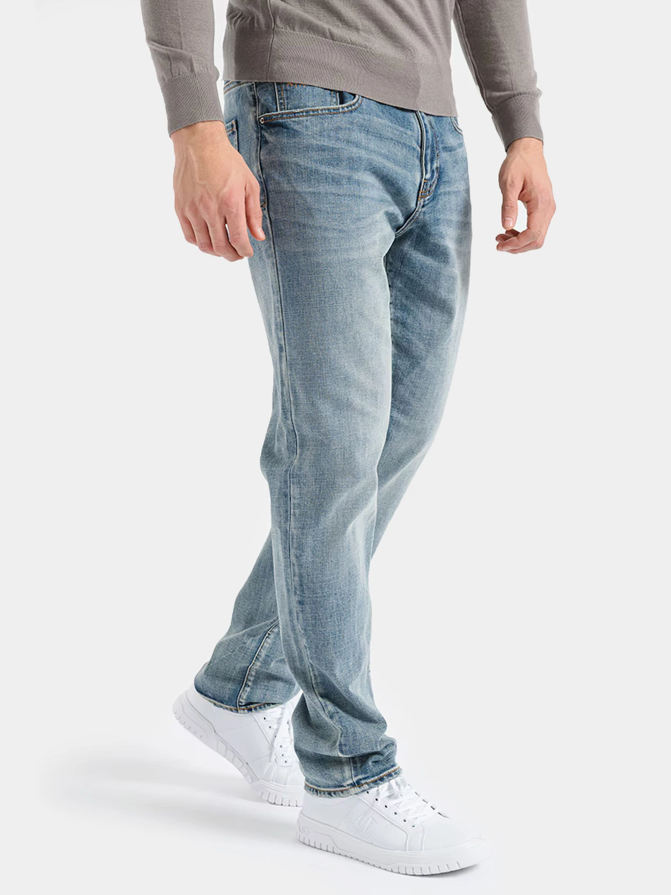 Джинсы Armani Exchange модель 6DZJ13-Z1ZYZ-1500 Джинсы Armani Exchange модель 6DZJ13-Z1ZYZ-1500 Фото