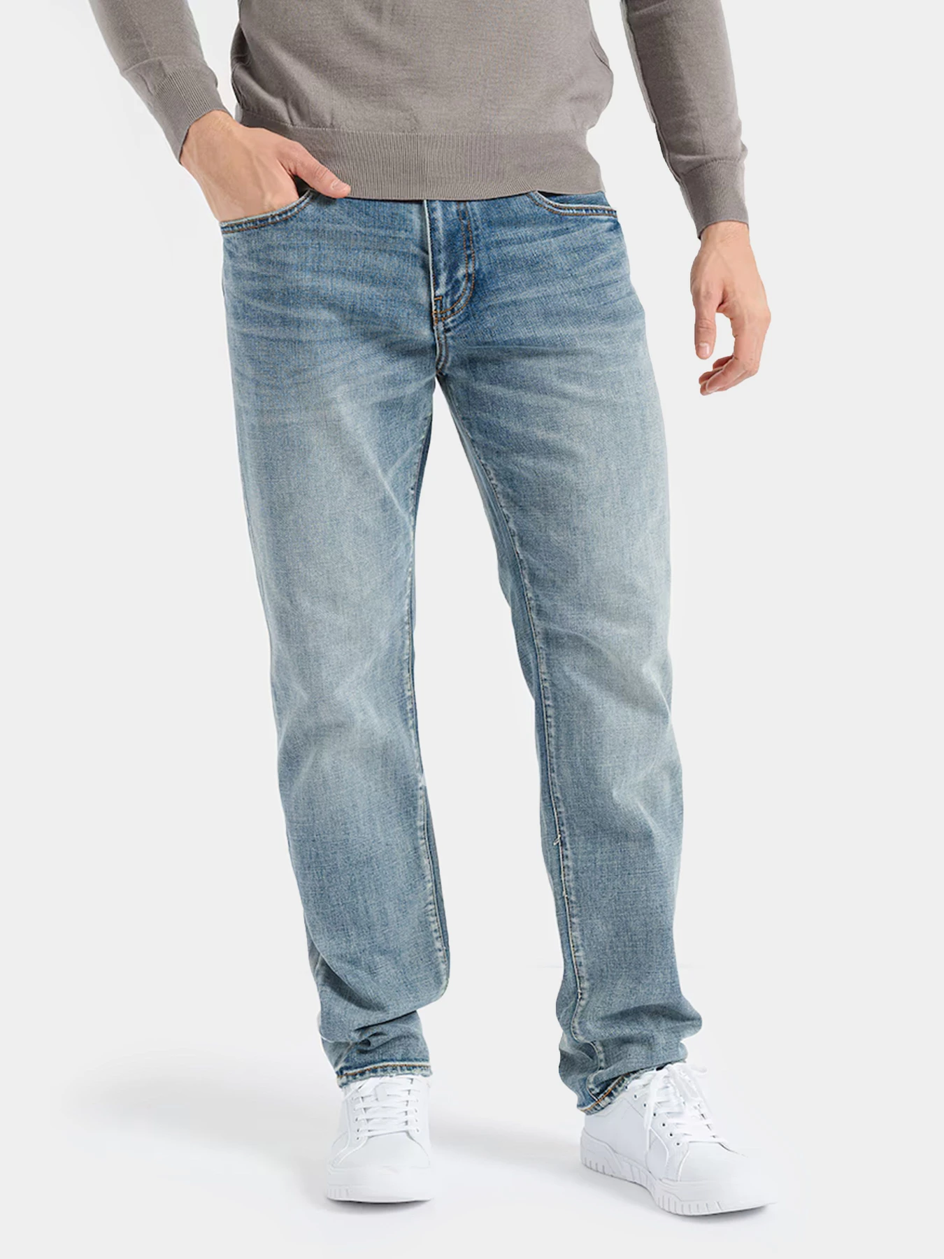 Джинсы Armani Exchange модель 6DZJ13-Z1ZYZ-1500 Джинсы Armani Exchange модель 6DZJ13-Z1ZYZ-1500 Фото
