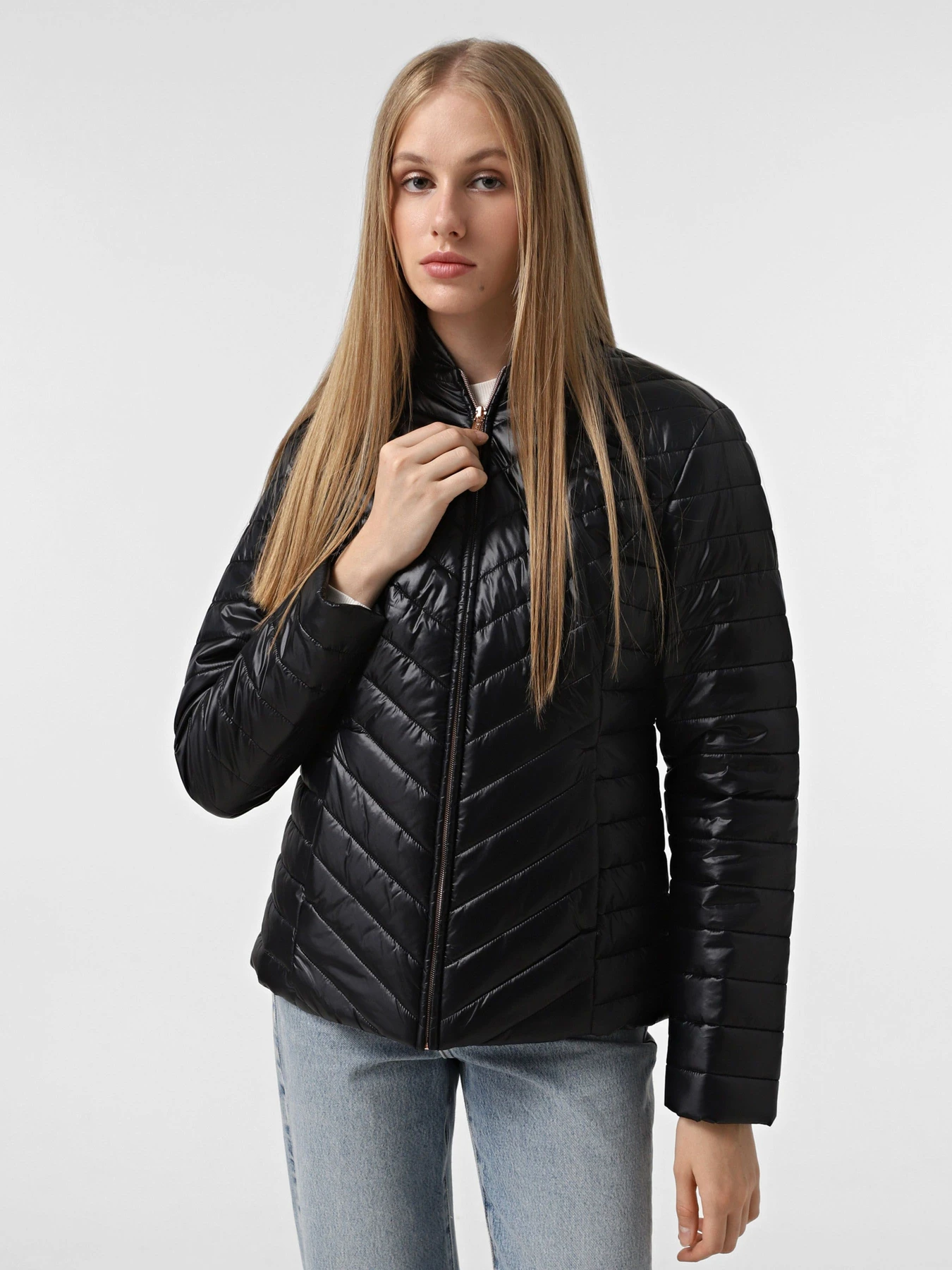 Куртки и дубленки Skechers модель JA150 BLK Куртки и дубленки Skechers модель JA150 BLK Фото