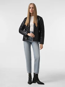 Куртки и дубленки Skechers модель JA150 BLK Фото