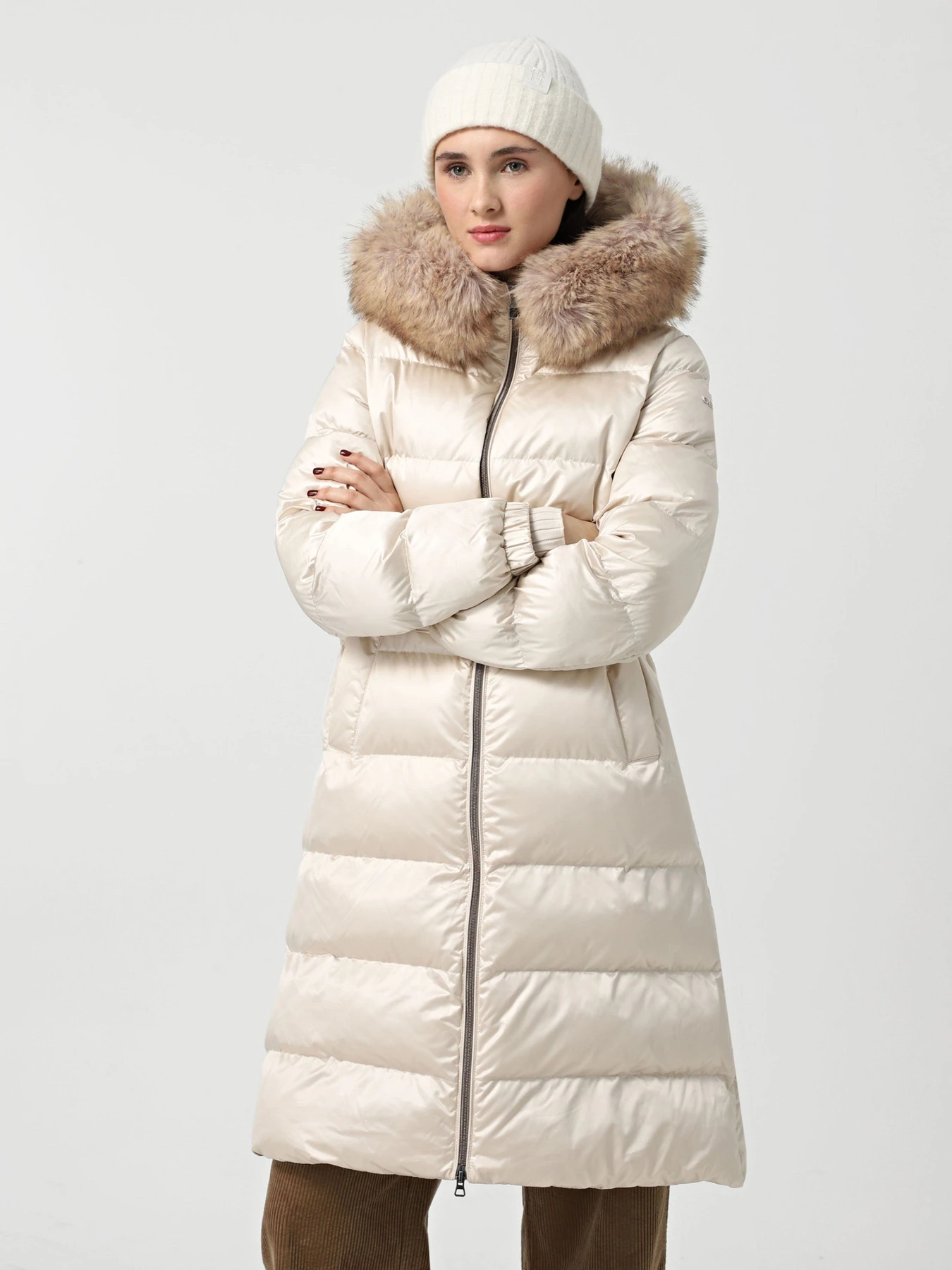 Куртки и дубленки Geox модель W4628H-T2843-F1723 Фото
