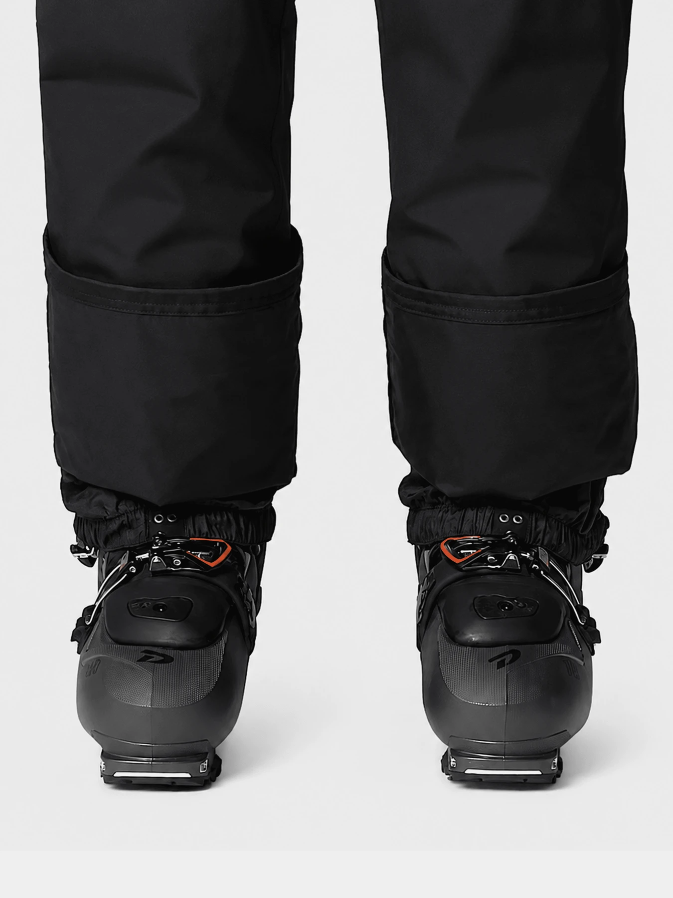 Брюки The North Face модель NF0A87ZYJK31 Брюки The North Face модель NF0A87ZYJK31 Фото