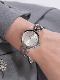 Часы GUESS модель GW0759L1 Фото