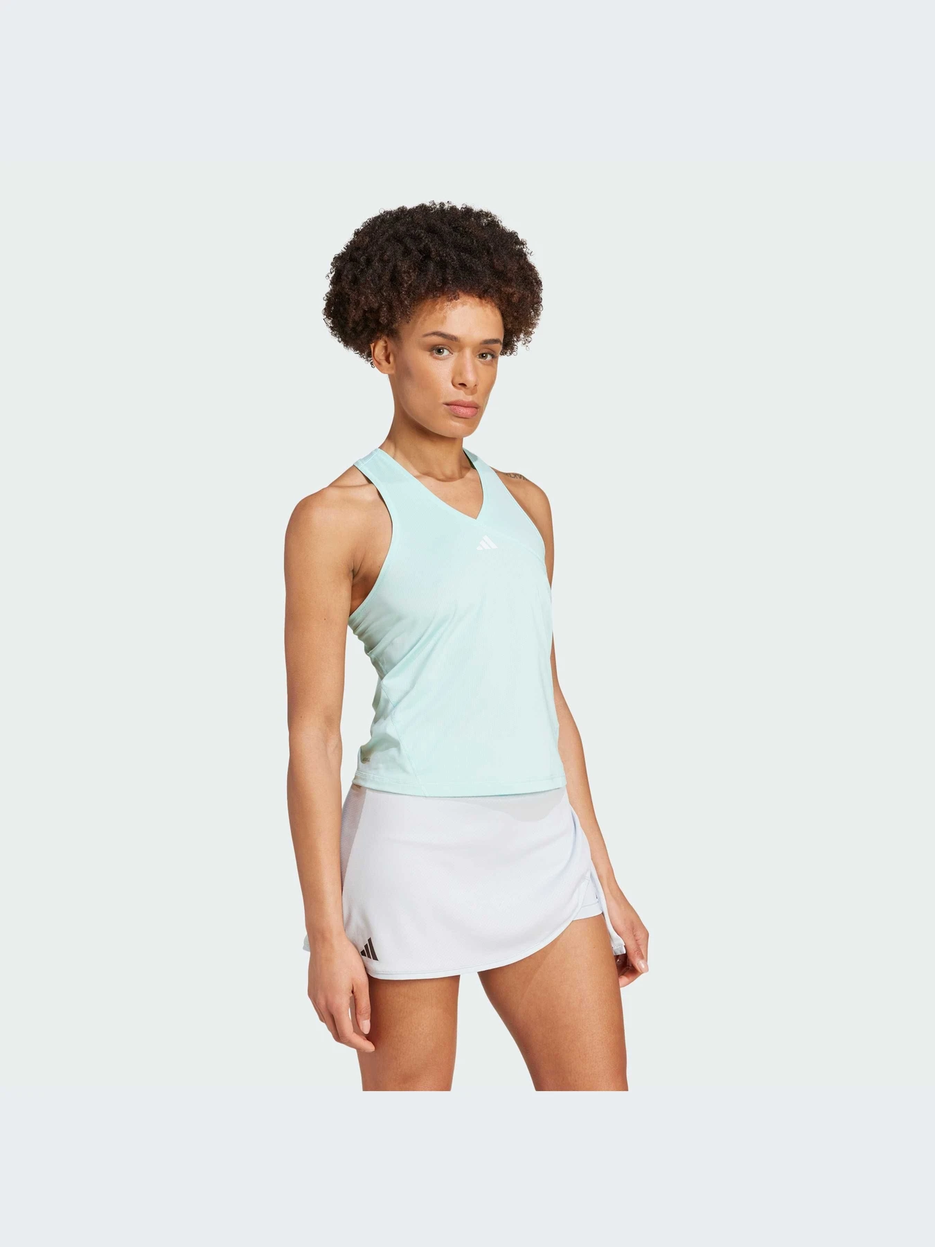 Футболки и поло Adidas модель IW3792-KZ Футболки и поло Adidas модель IW3792-KZ Фото