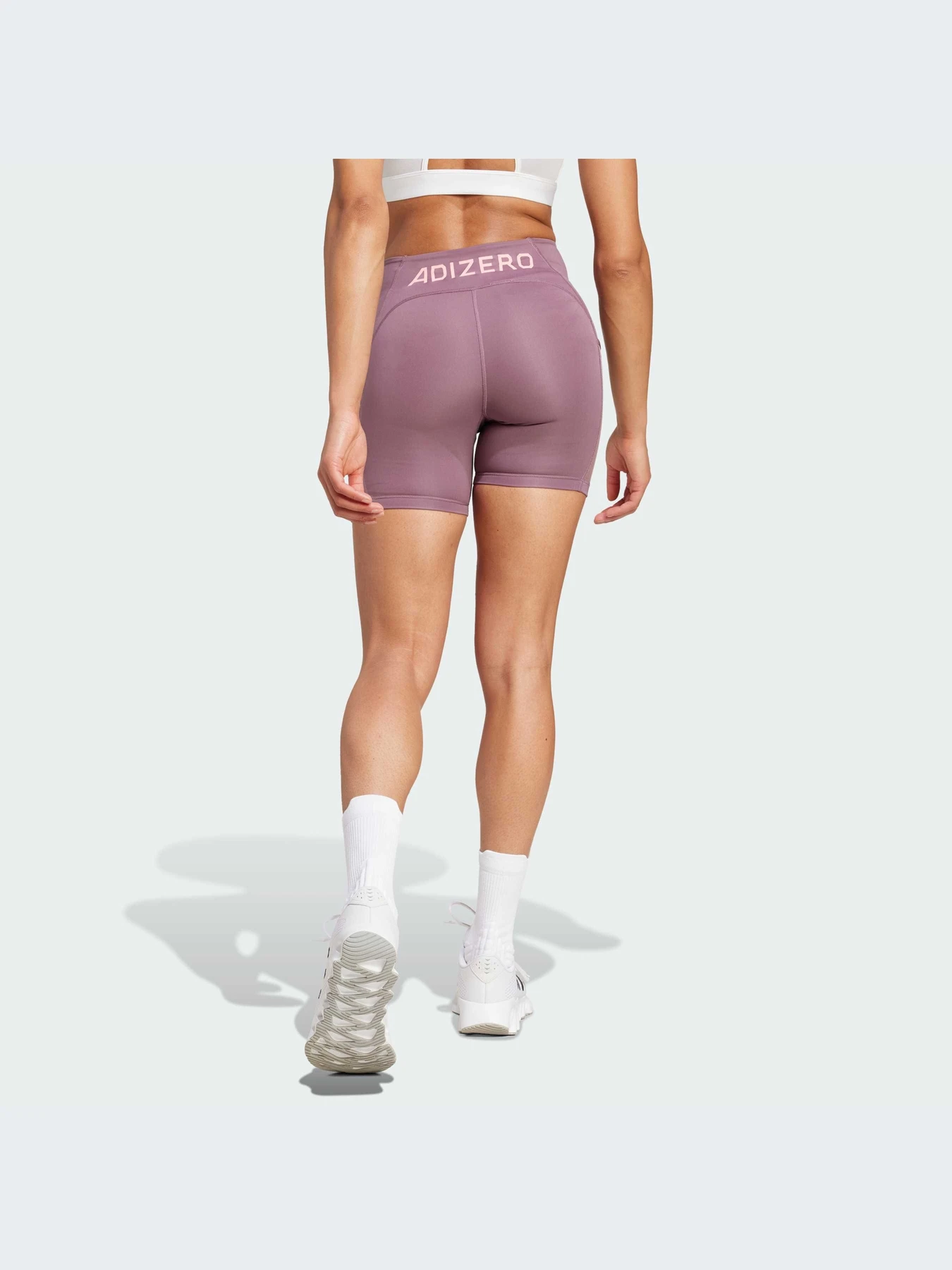 Брюки Adidas модель IX2870-KZ Брюки Adidas модель IX2870-KZ Фото